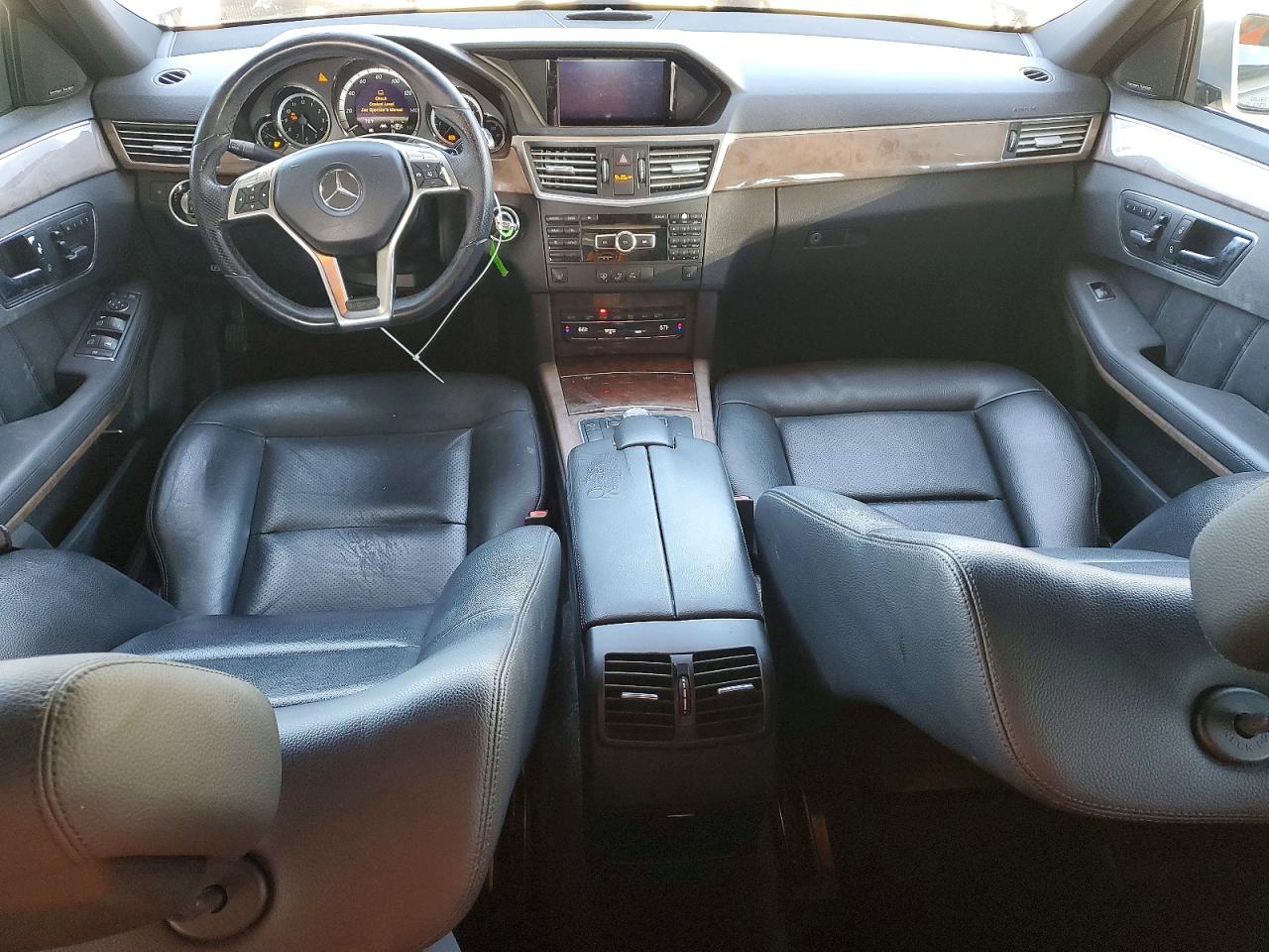 2013 Mercedes-benz E 350 Silver vin: WDDHF5KBXDA689807
