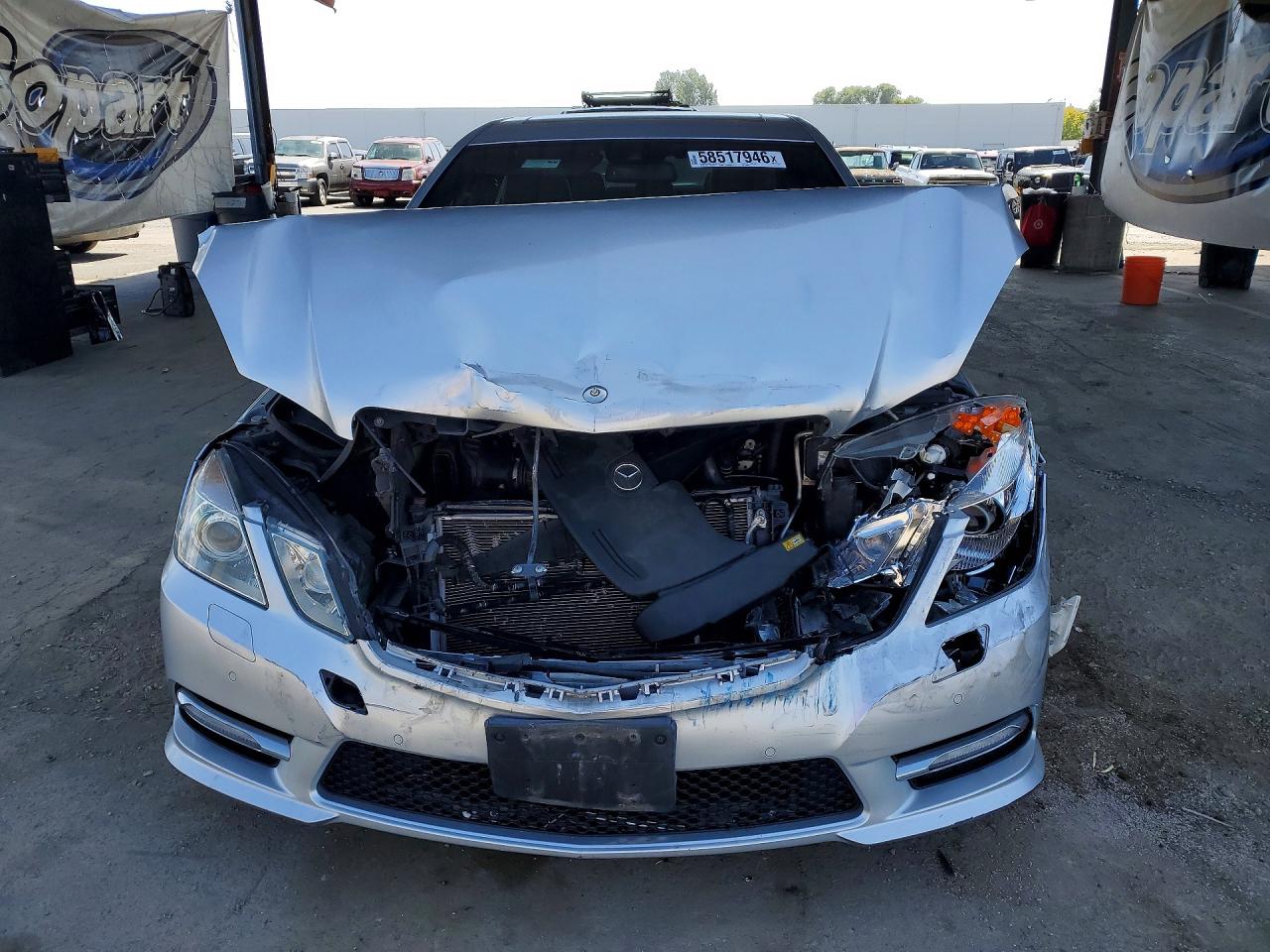 2013 Mercedes-benz E 350 Silver vin: WDDHF5KBXDA689807