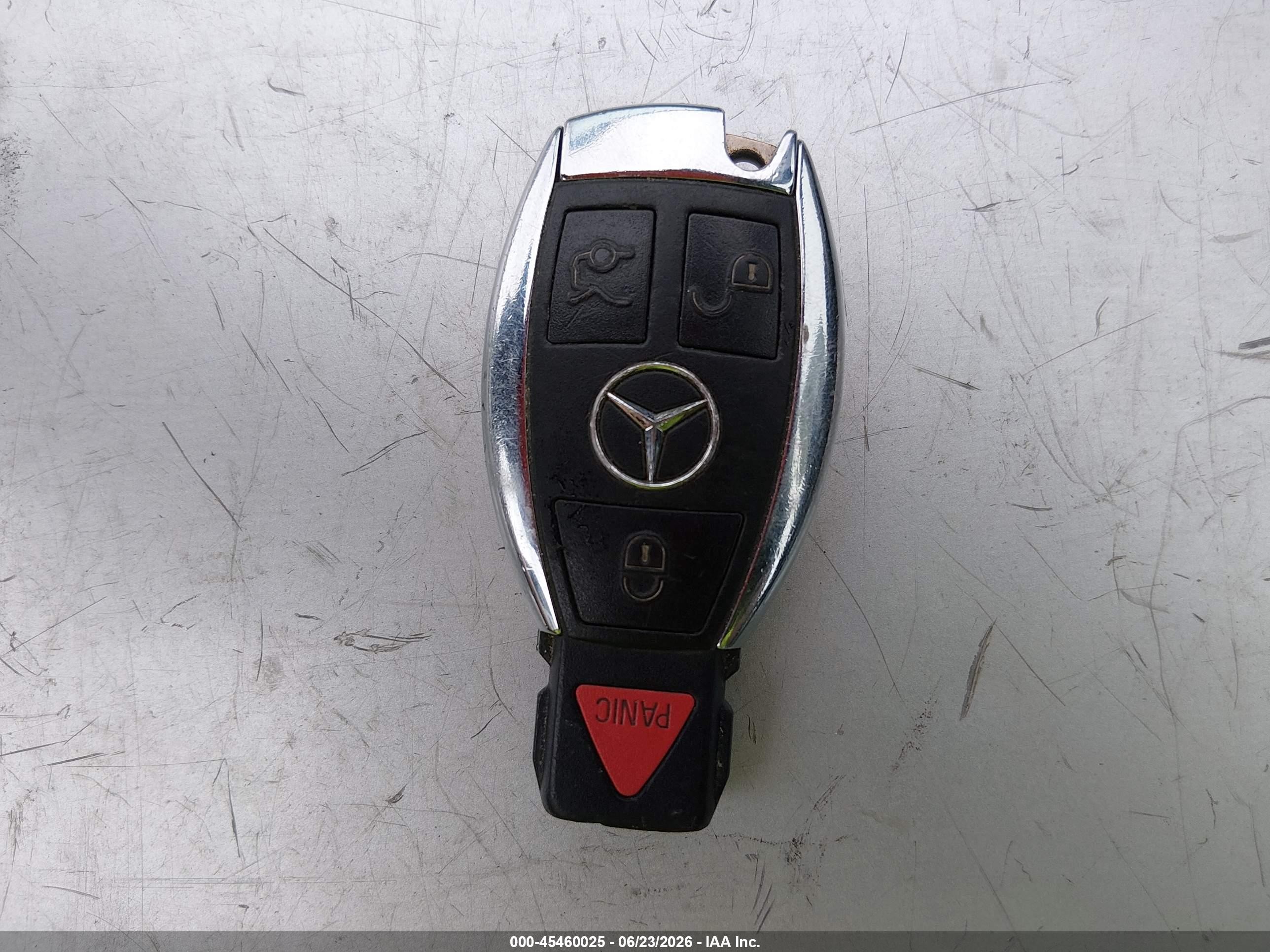 2013 Mercedes-benz E 350   Белый vin: WDDHF5KBXDA690424