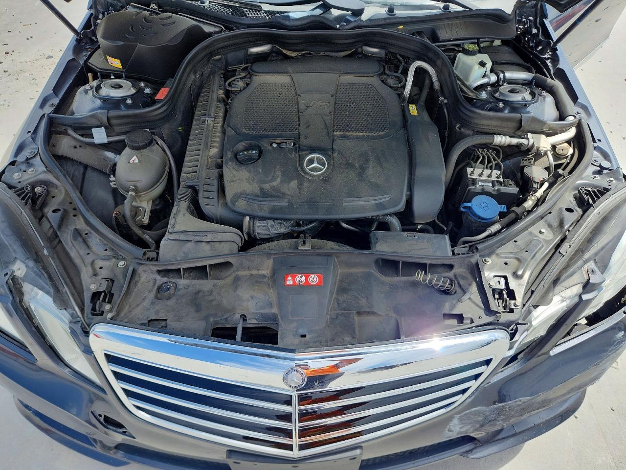2013 Mercedes-benz E 350 Gray vin: WDDHF5KBXDA705214