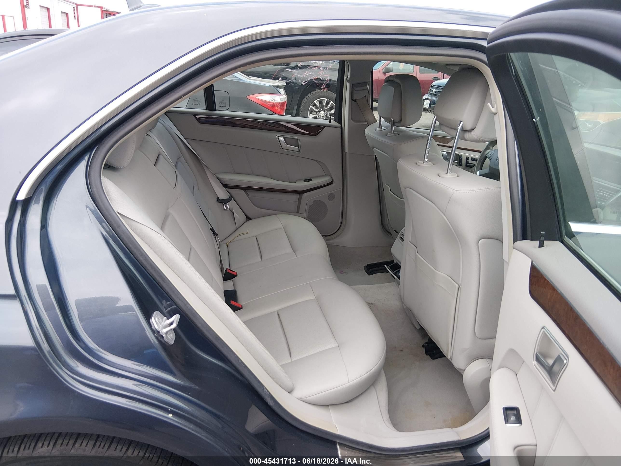 2013 Mercedes-benz E 350   Gray vin: WDDHF5KBXDA722675