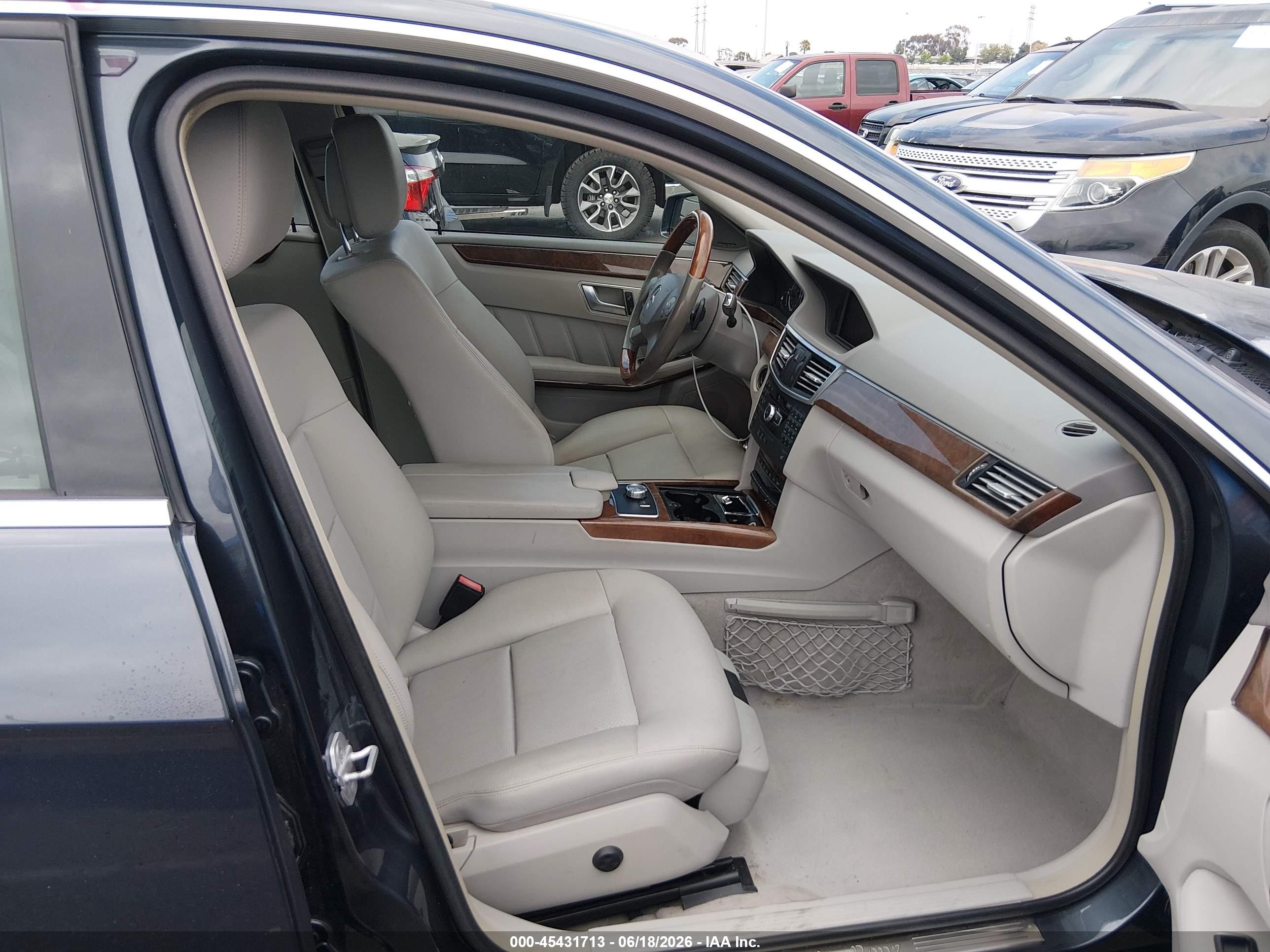 2013 Mercedes-benz E 350   Gray vin: WDDHF5KBXDA722675