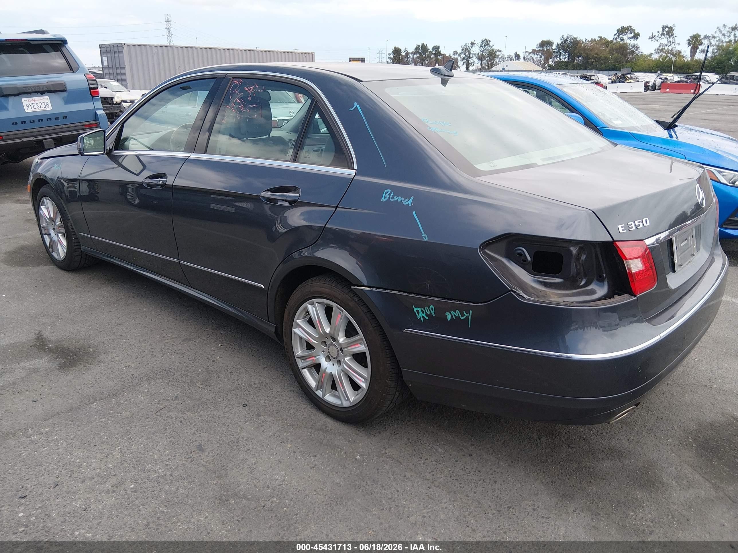 2013 Mercedes-benz E 350   Gray vin: WDDHF5KBXDA722675