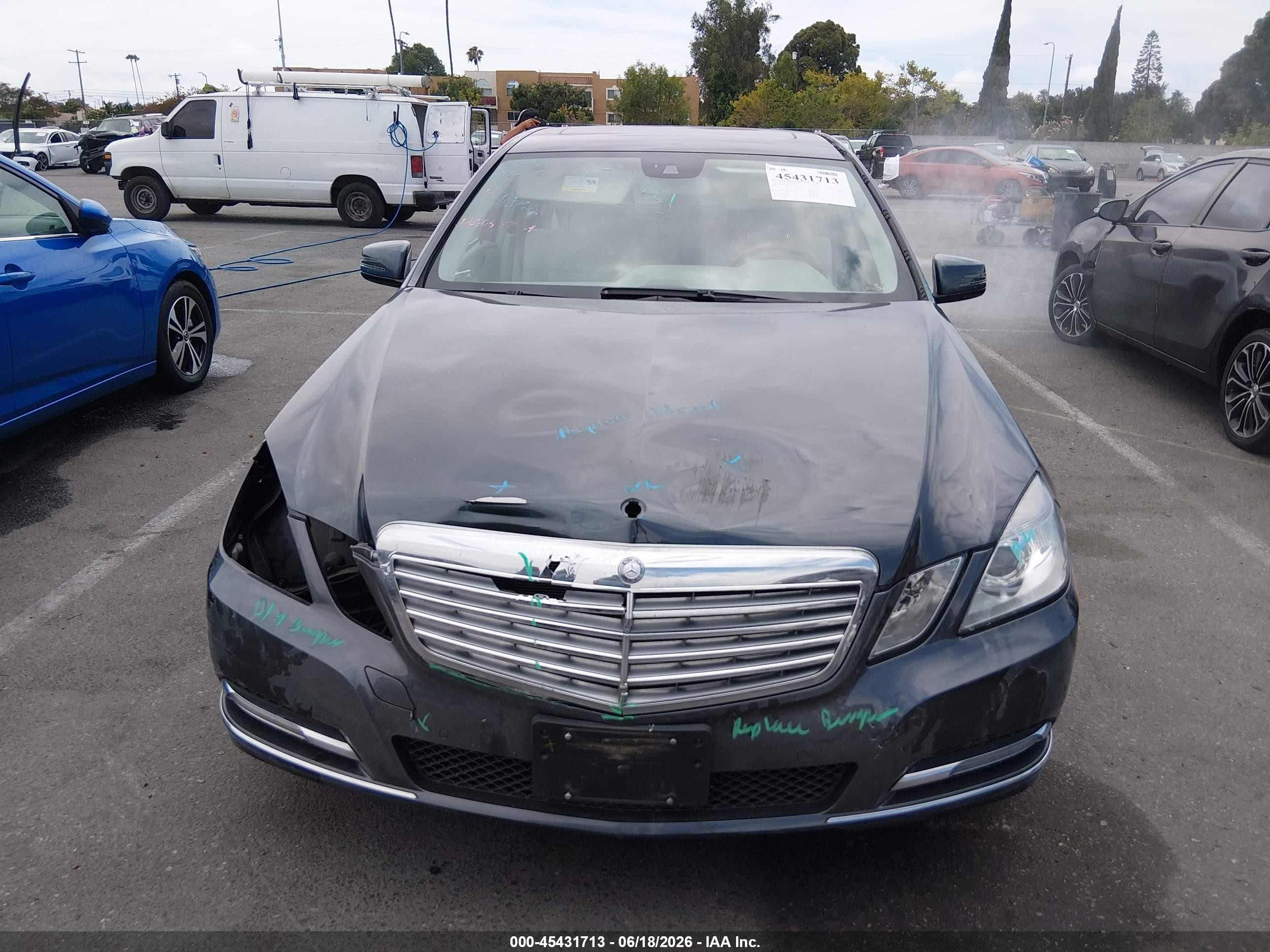2013 Mercedes-benz E 350   Gray vin: WDDHF5KBXDA722675