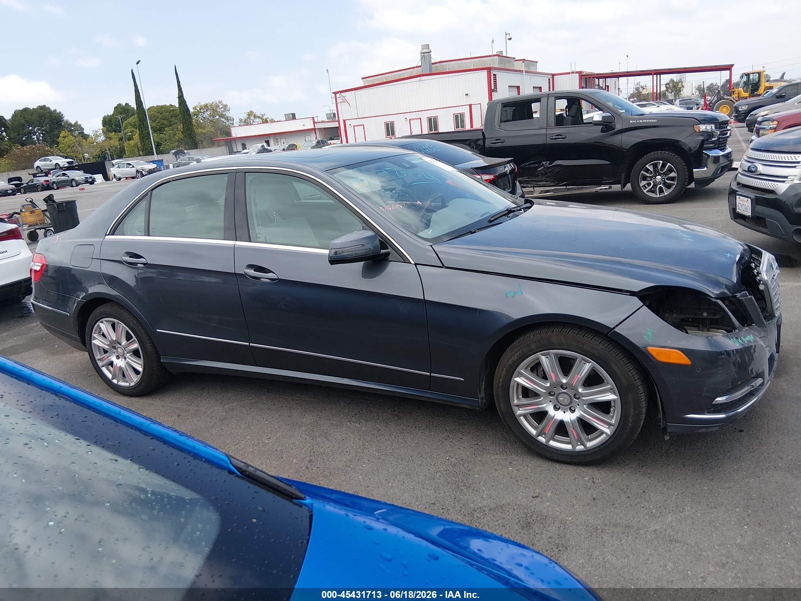 2013 Mercedes-benz E 350   Gray vin: WDDHF5KBXDA722675