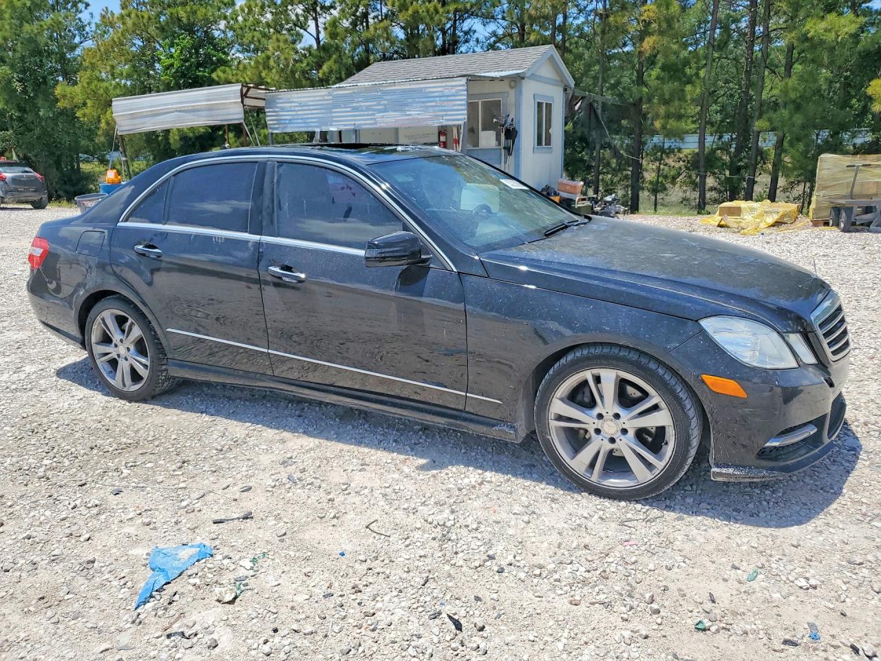 2013 Mercedes-benz E 350 Черный vin: WDDHF5KBXDA743266