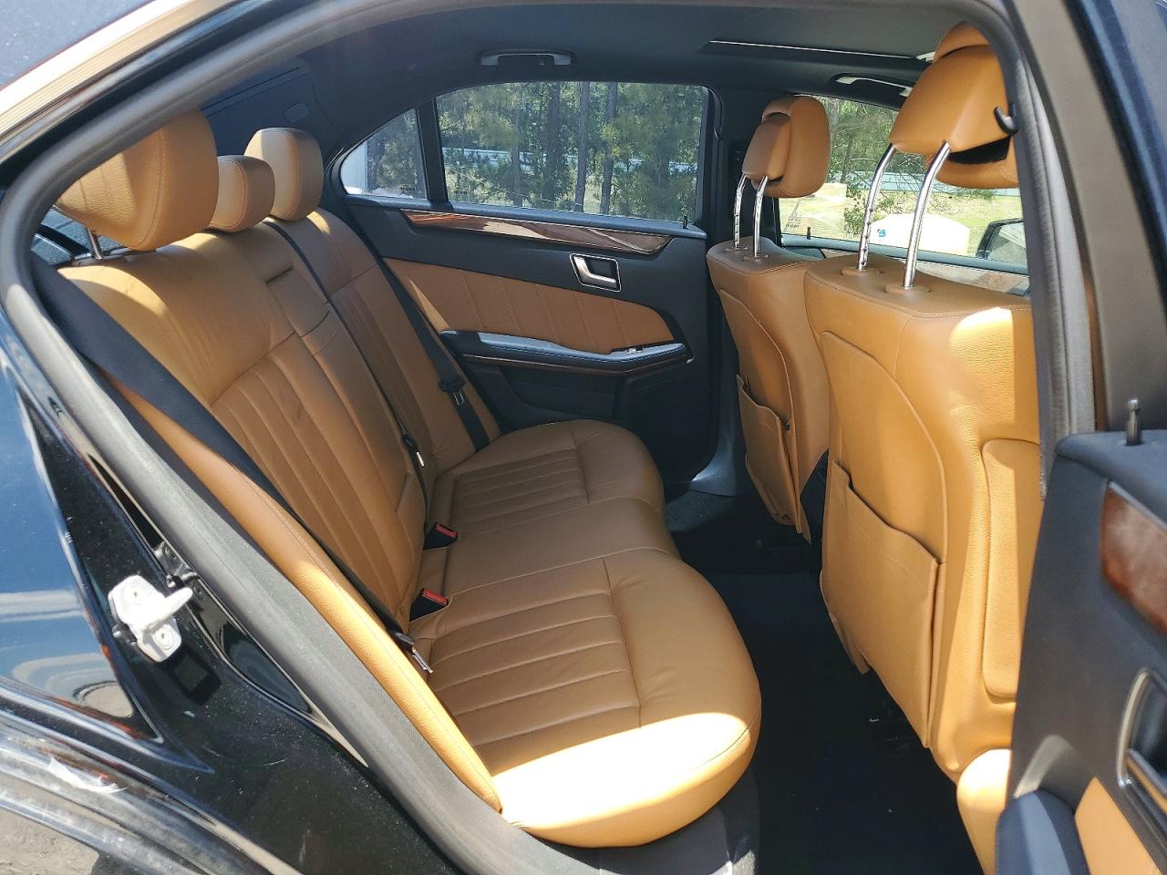 2013 Mercedes-benz E 350 Черный vin: WDDHF5KBXDA743266