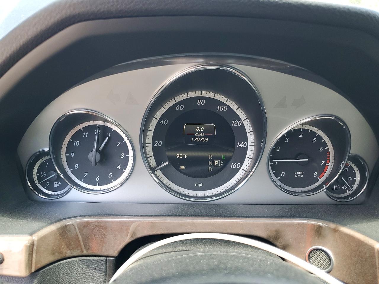 2013 Mercedes-benz E 350 Черный vin: WDDHF5KBXDA743266