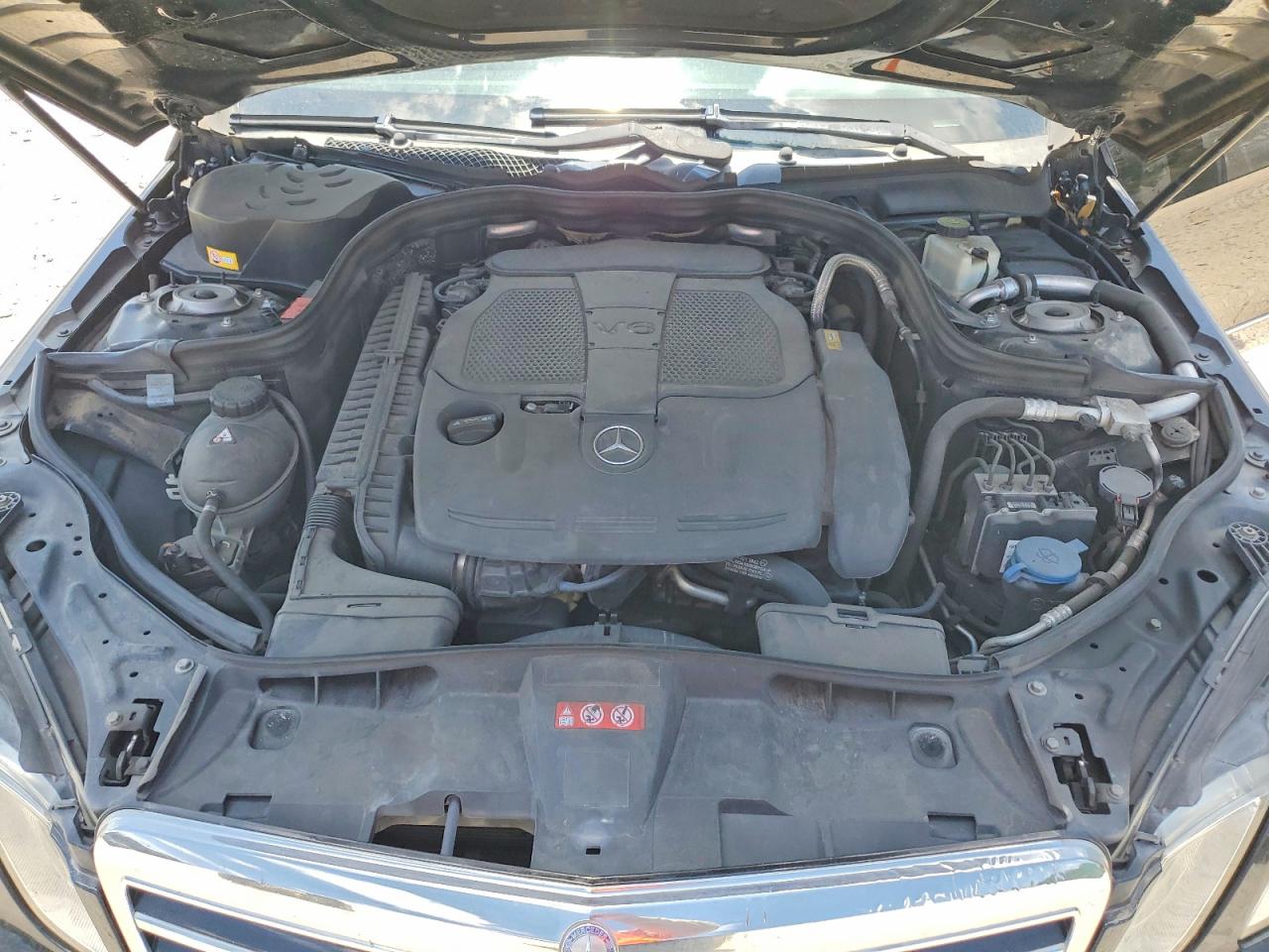 2013 Mercedes-benz E 350 Черный vin: WDDHF5KBXDA743266