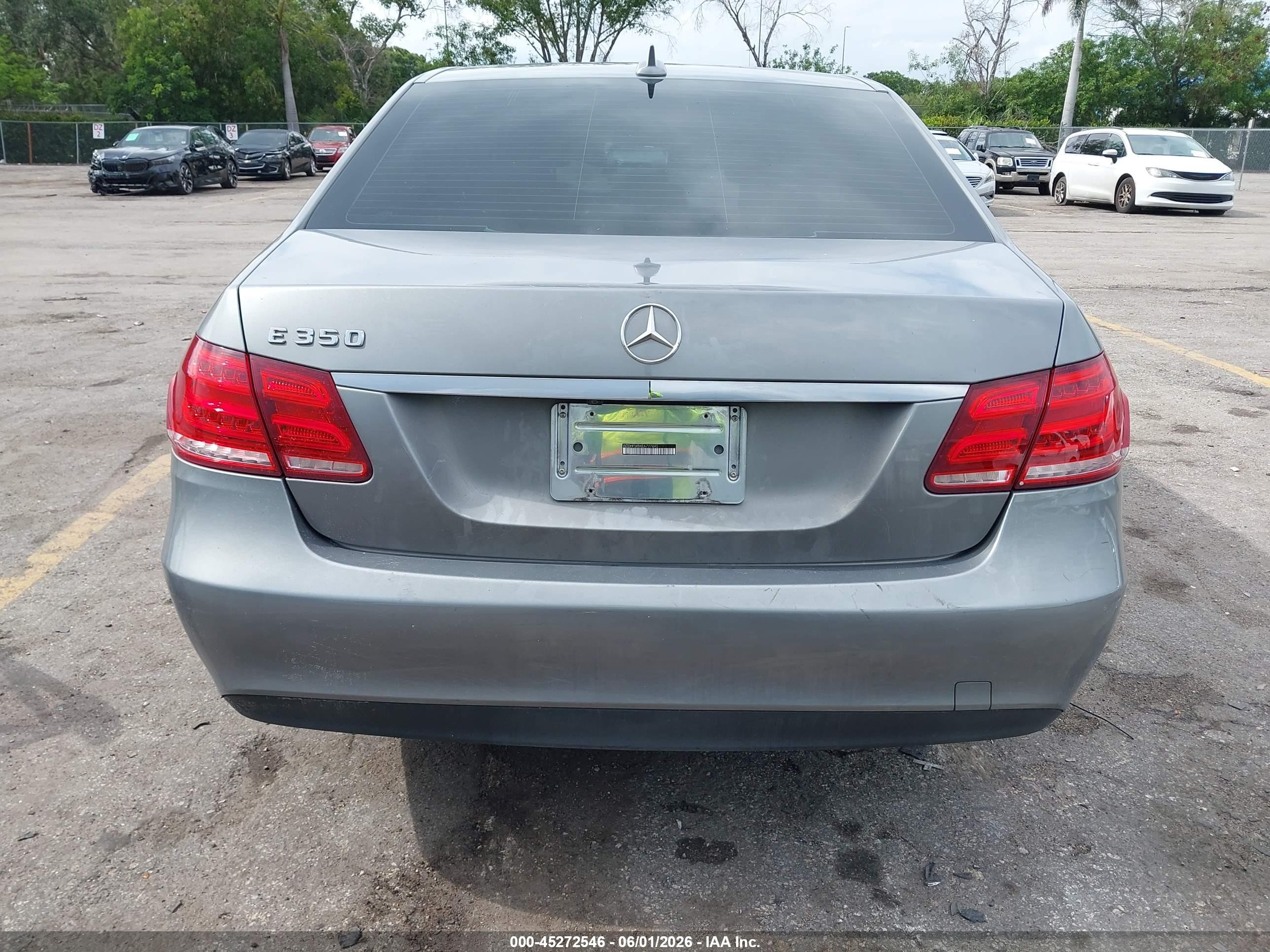 2014 Mercedes-benz E 350   Серый vin: WDDHF5KBXEA777645
