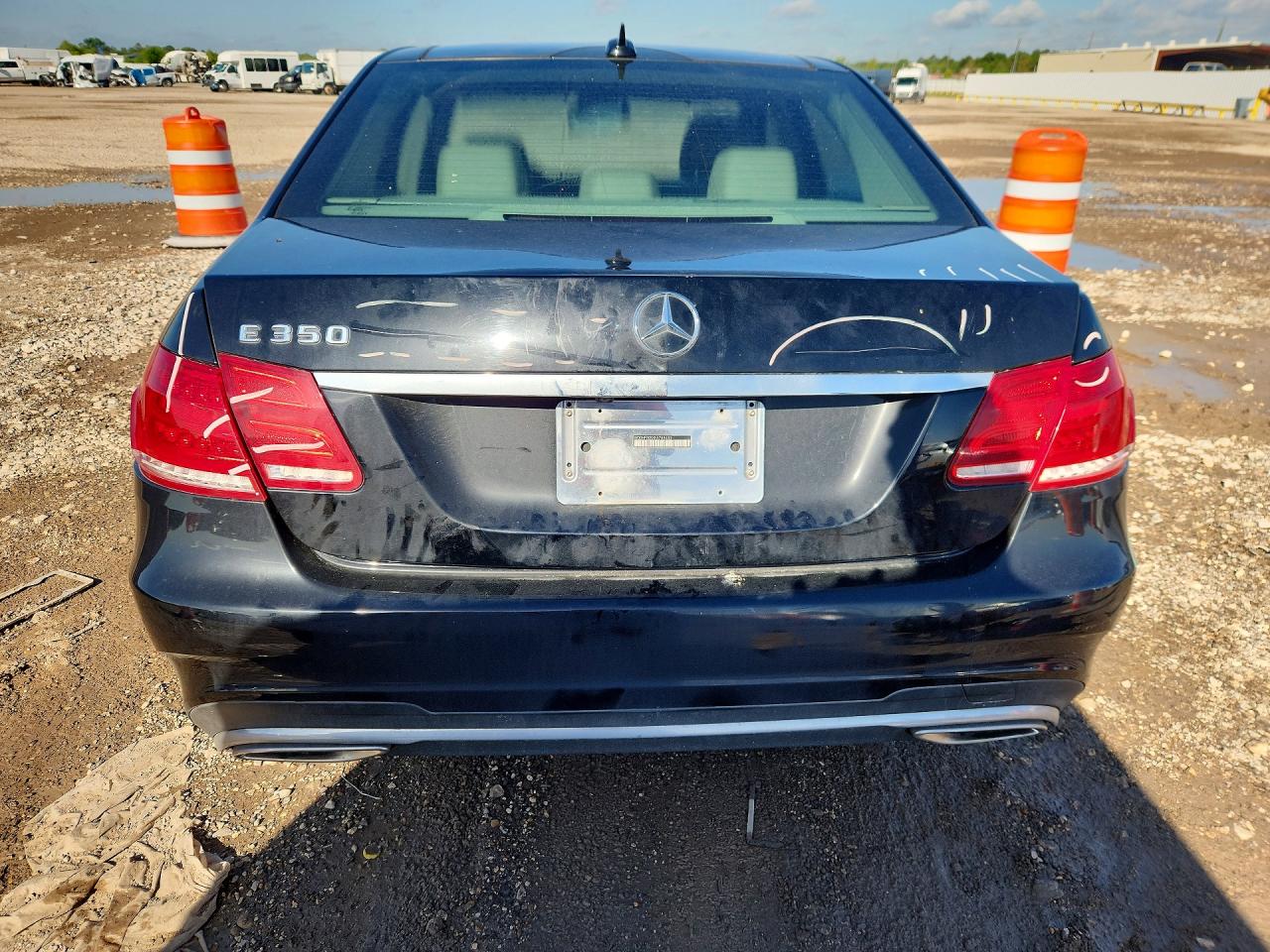 2014 Mercedes-benz E 350 Black vin: WDDHF5KBXEA788483