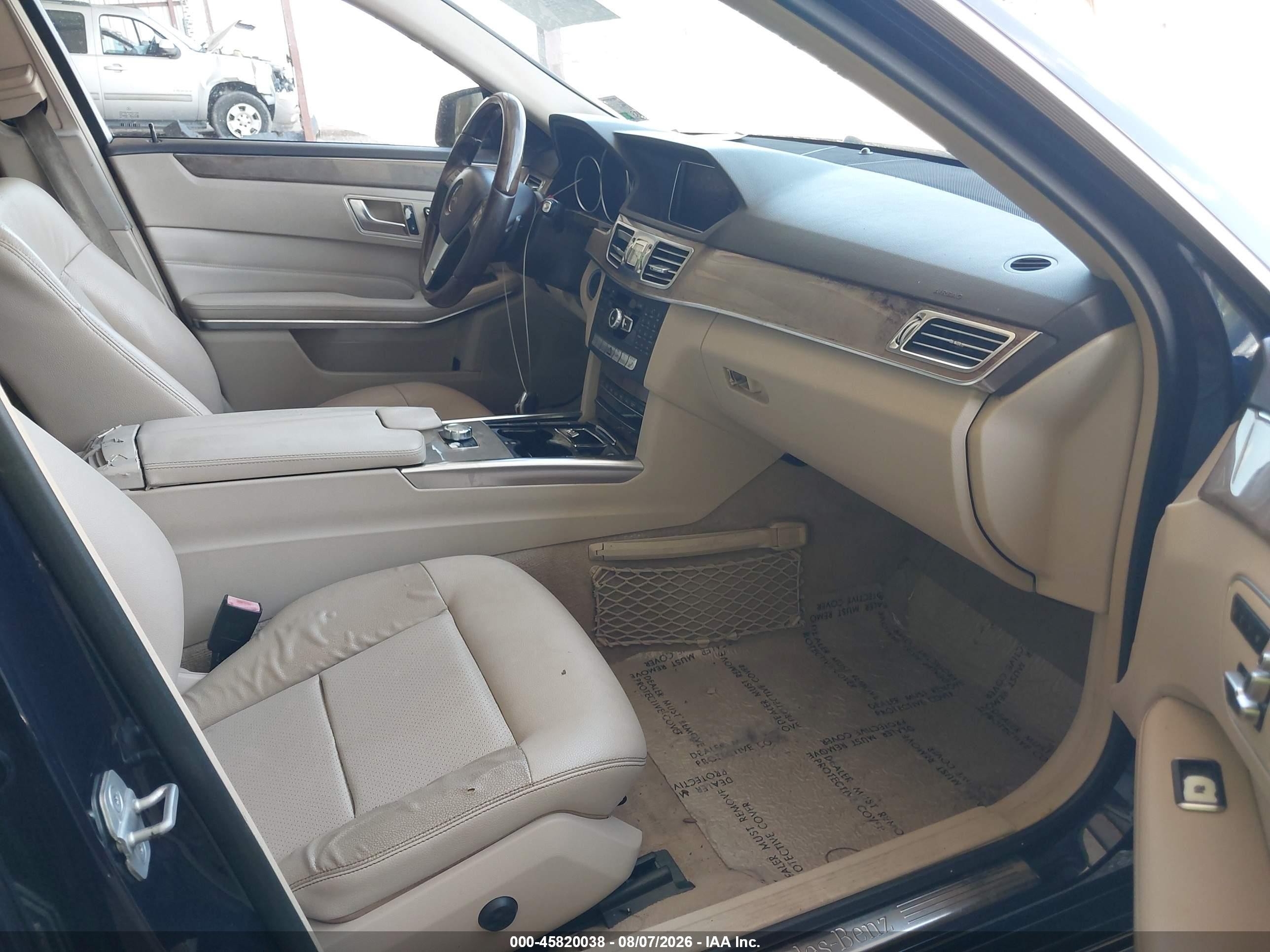 2014 Mercedes-benz E 350 Blue vin: WDDHF5KBXEA804231