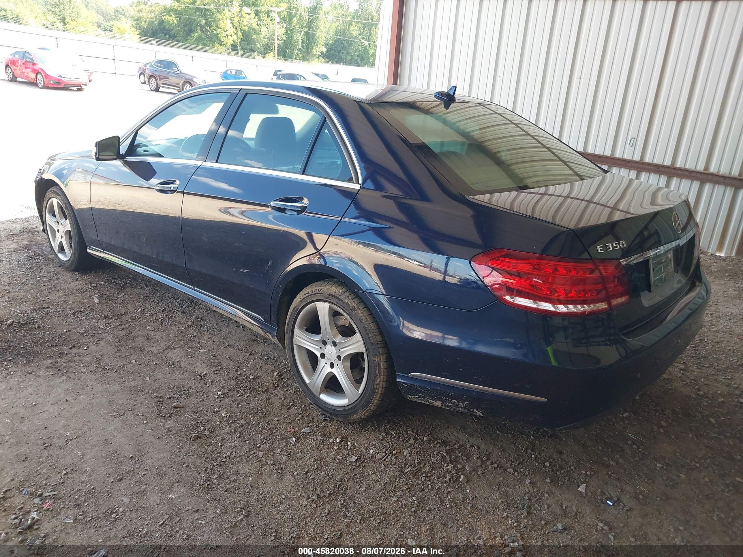 2014 Mercedes-benz E 350 Blue vin: WDDHF5KBXEA804231