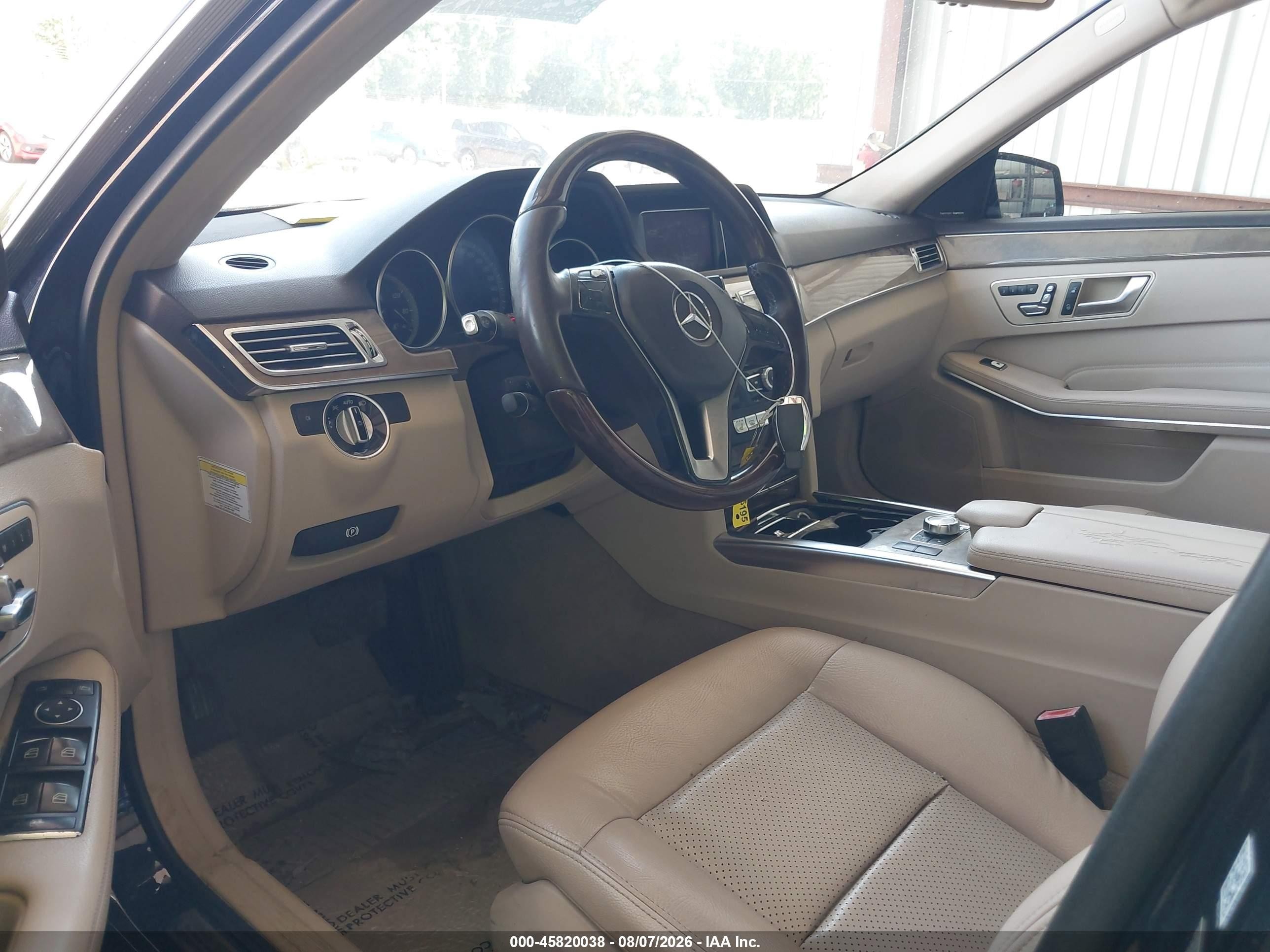 2014 Mercedes-benz E 350 Blue vin: WDDHF5KBXEA804231