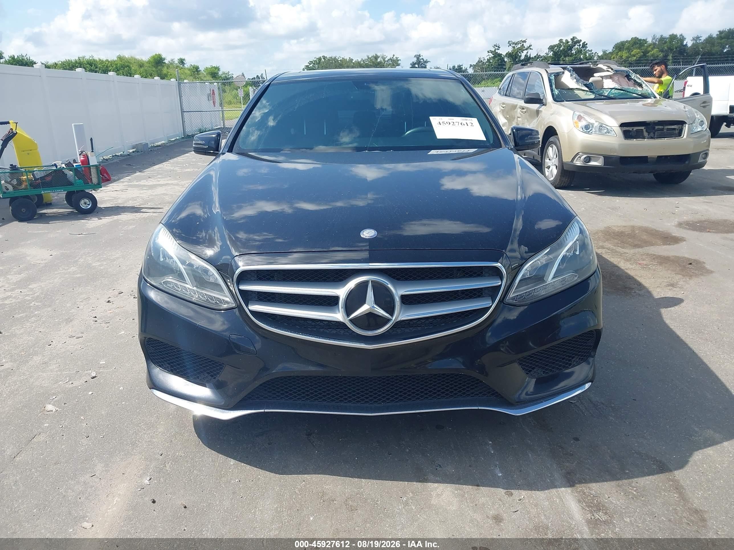 2014 Mercedes-benz E 350   Black vin: WDDHF5KBXEA805511