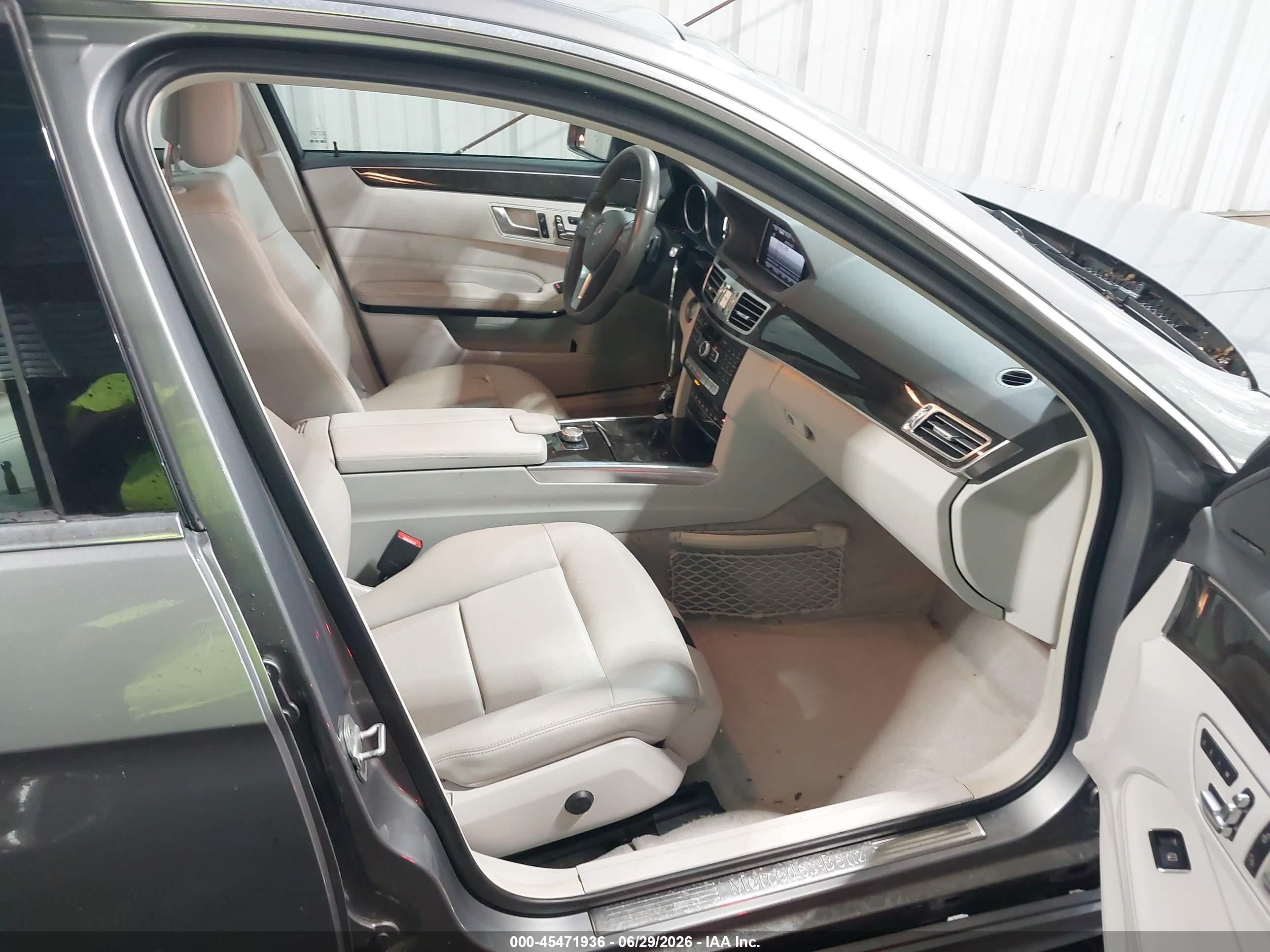 2014 Mercedes-benz E 350   Gray vin: WDDHF5KBXEA806870