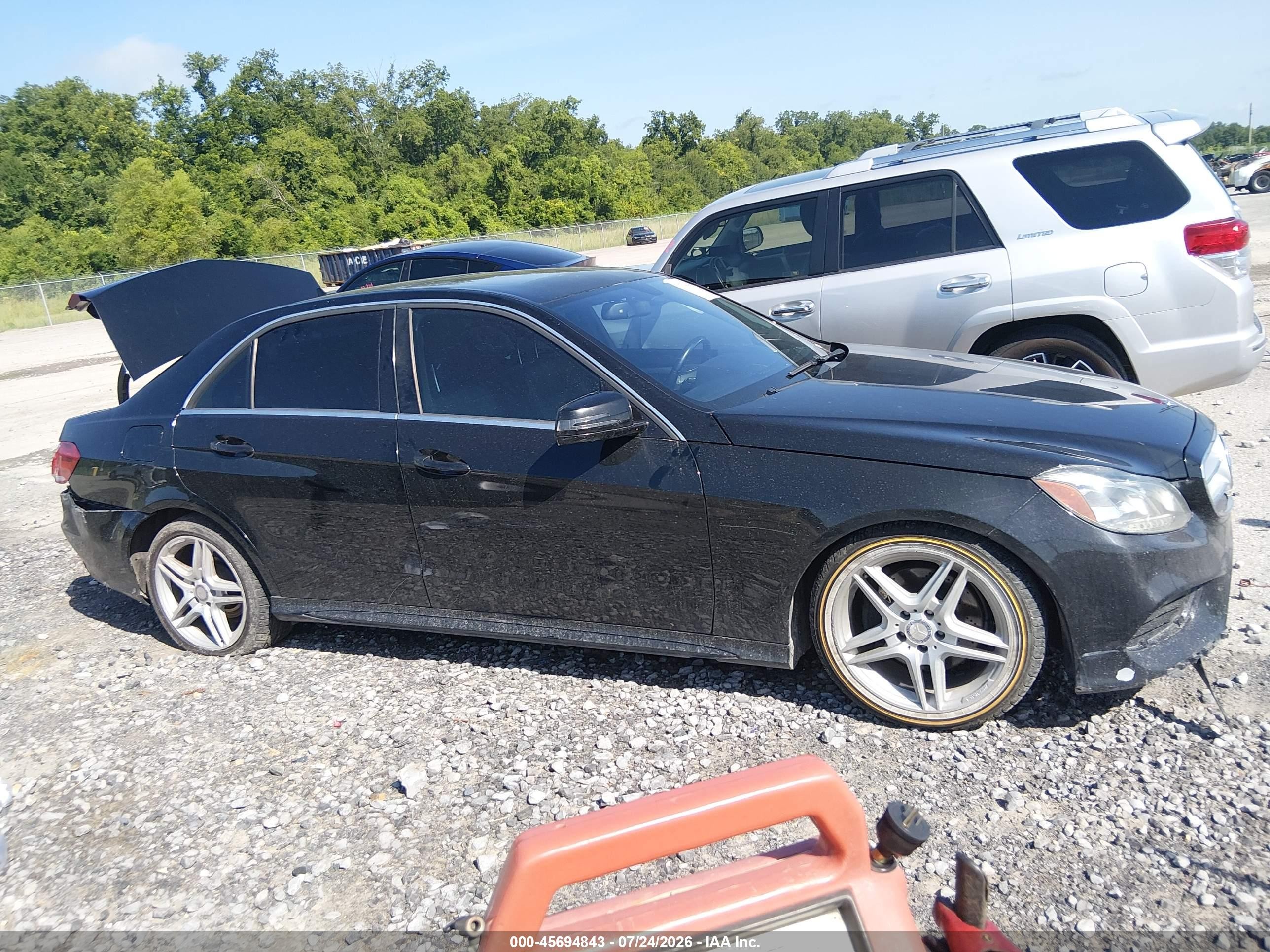 2014 Mercedes-benz E 350 Black vin: WDDHF5KBXEA814368