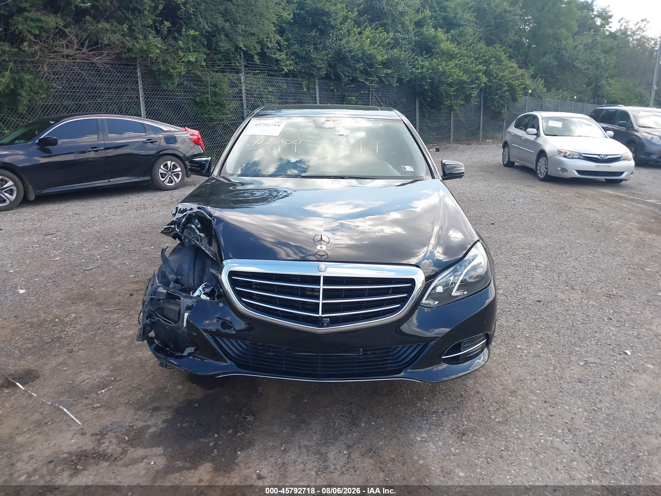 2014 Mercedes-benz E 350   Black vin: WDDHF5KBXEA850710