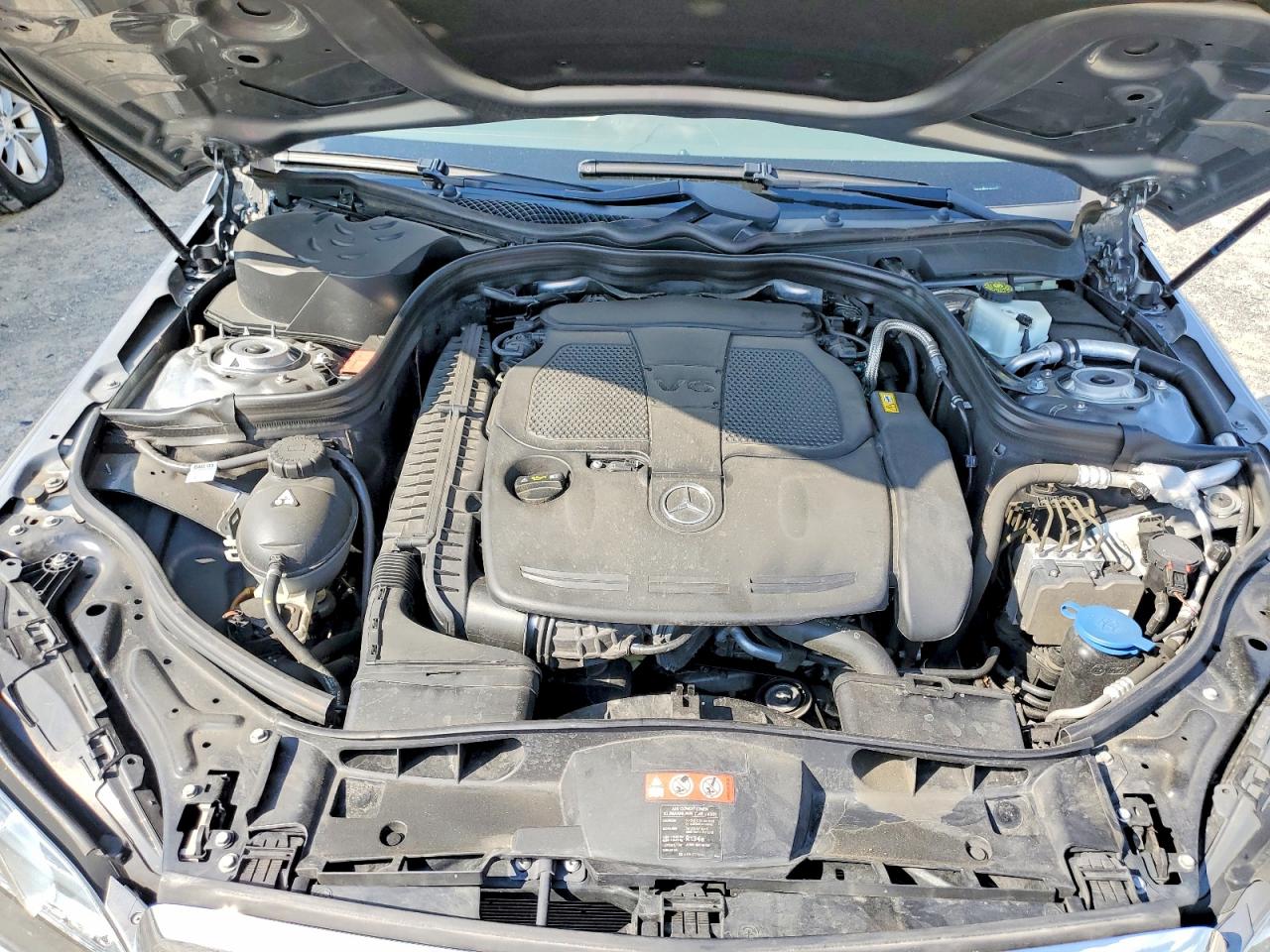 2014 Mercedes-benz E 350 Silver vin: WDDHF5KBXEA888826