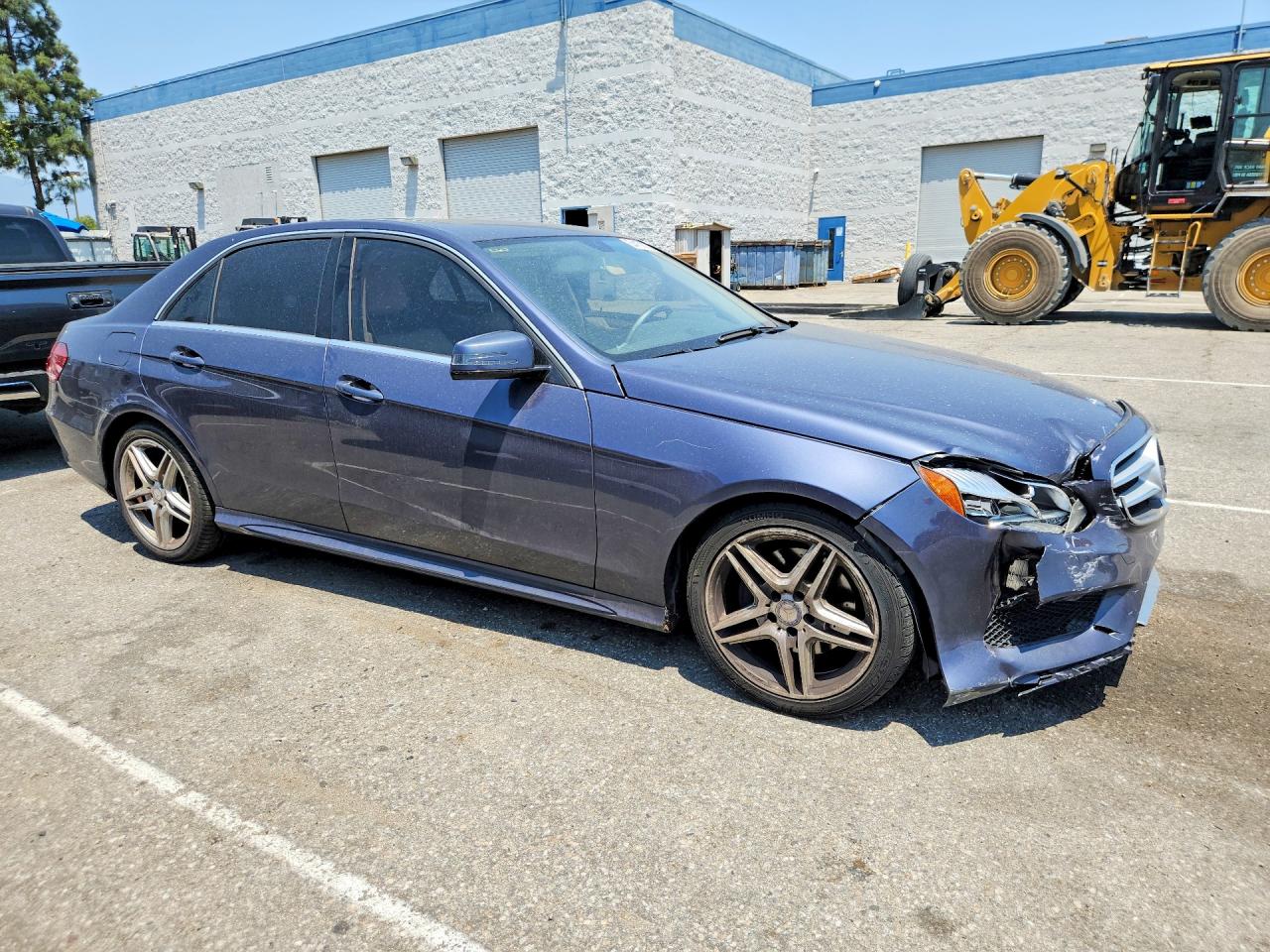 2014 Mercedes-benz E 350 Blue vin: WDDHF5KBXEA895307