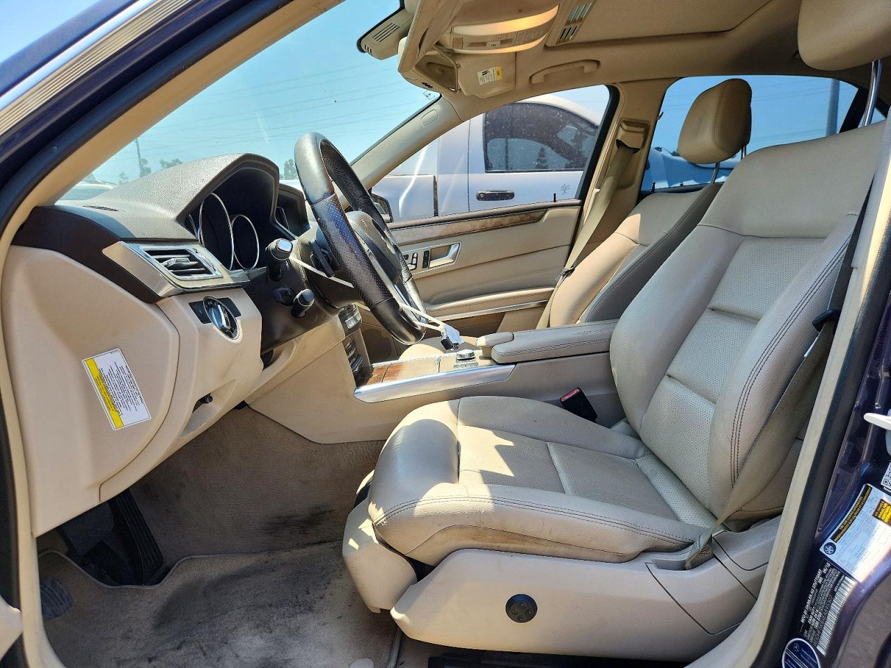 2014 Mercedes-benz E 350 Blue vin: WDDHF5KBXEA895307