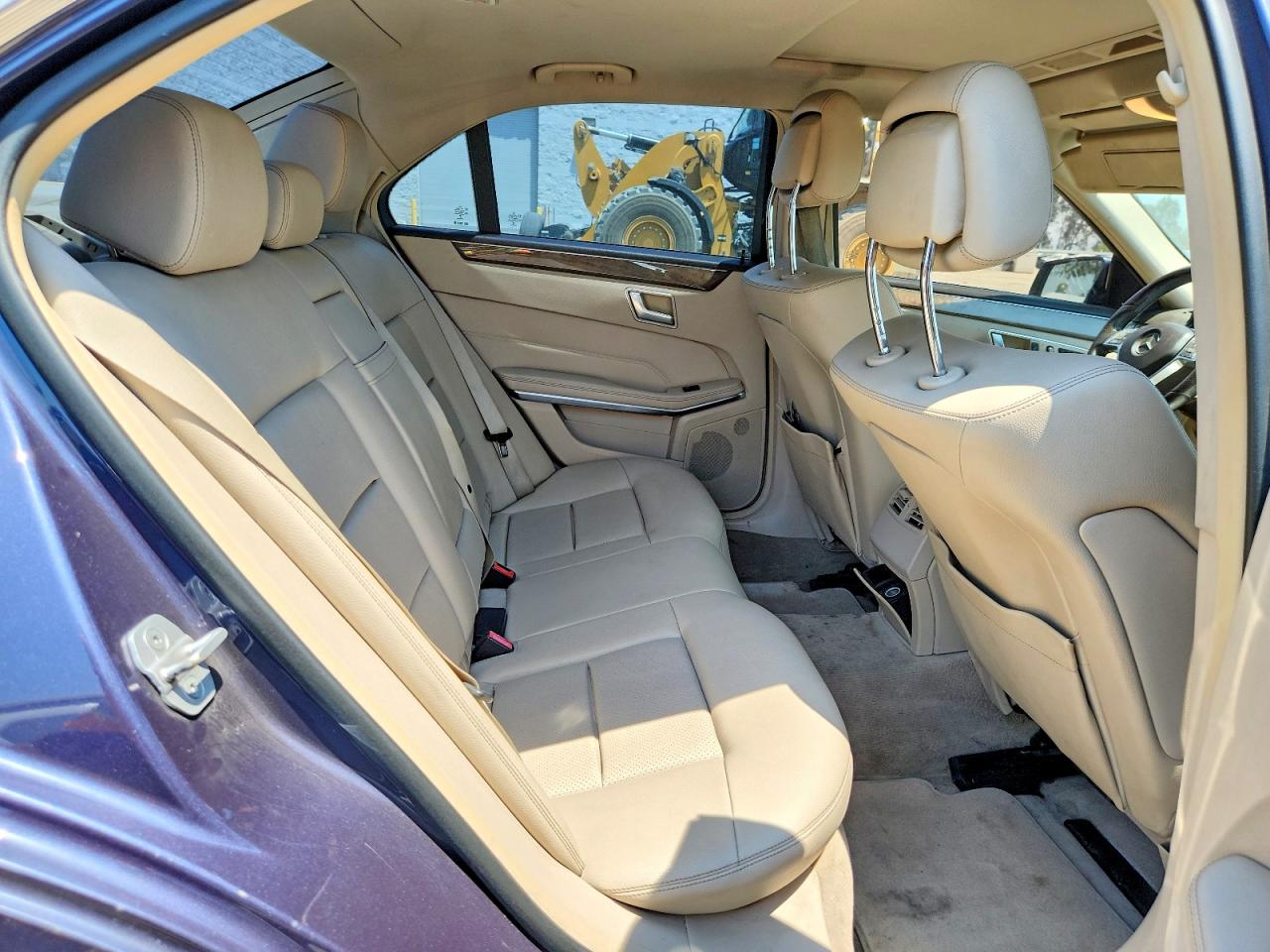 2014 Mercedes-benz E 350 Blue vin: WDDHF5KBXEA895307