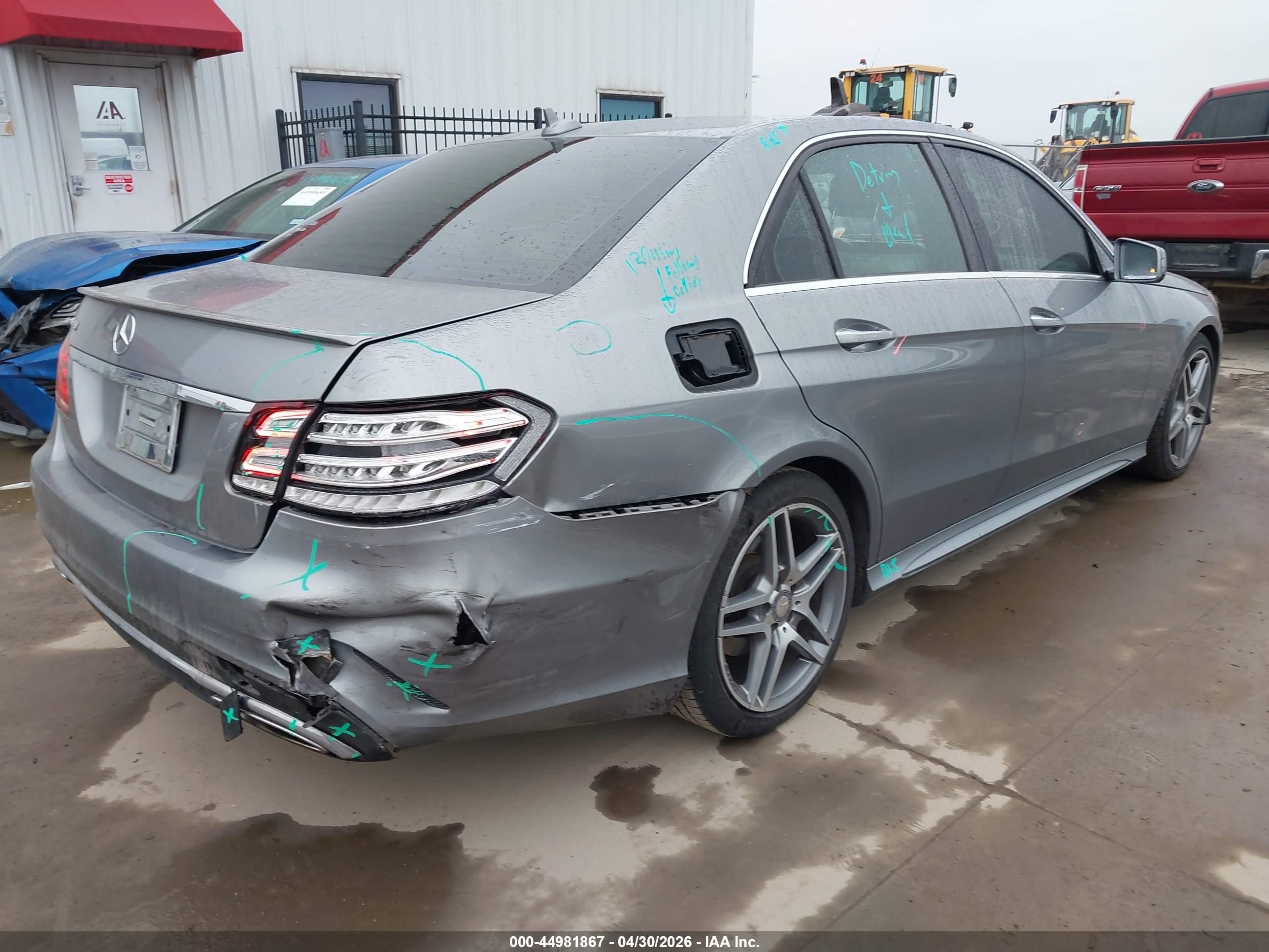 2014 Mercedes-benz E 350   Silver vin: WDDHF5KBXEB001137