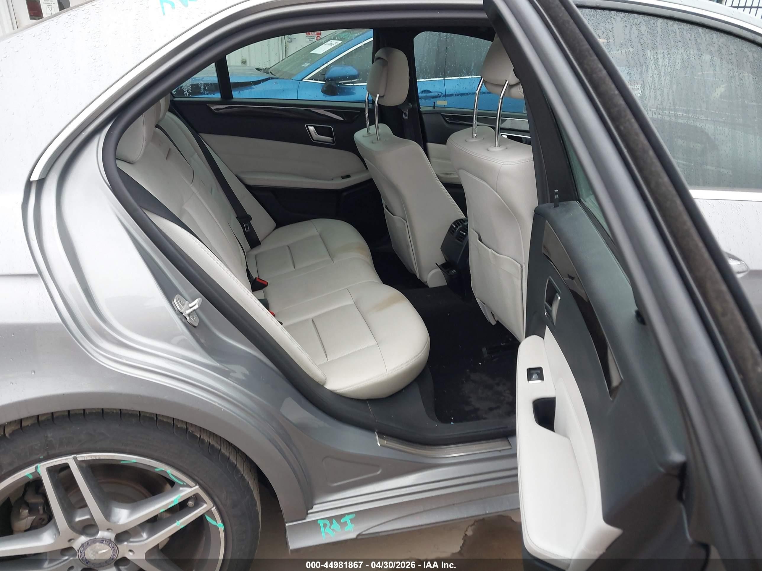 2014 Mercedes-benz E 350   Silver vin: WDDHF5KBXEB001137