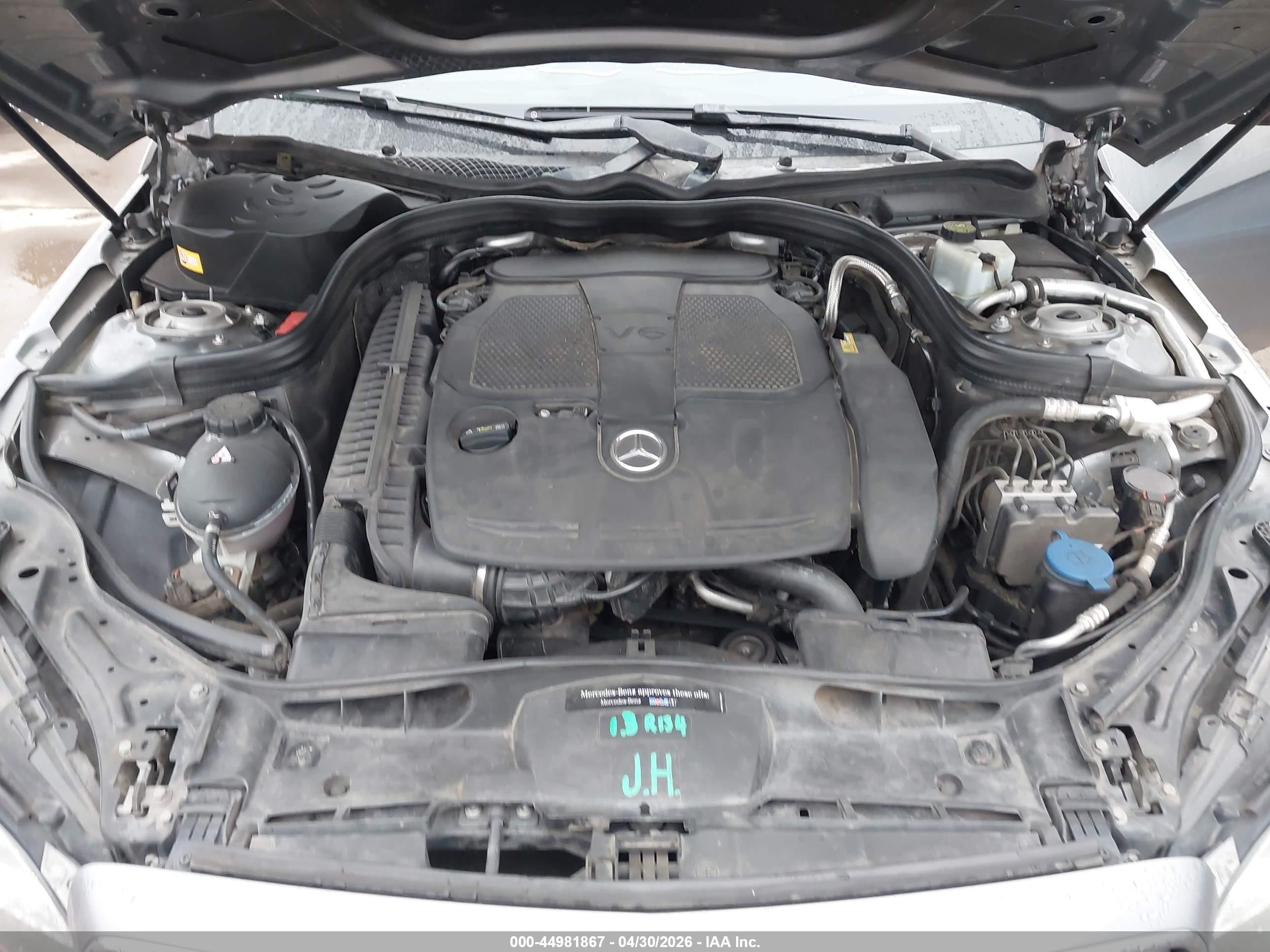 2014 Mercedes-benz E 350   Silver vin: WDDHF5KBXEB001137