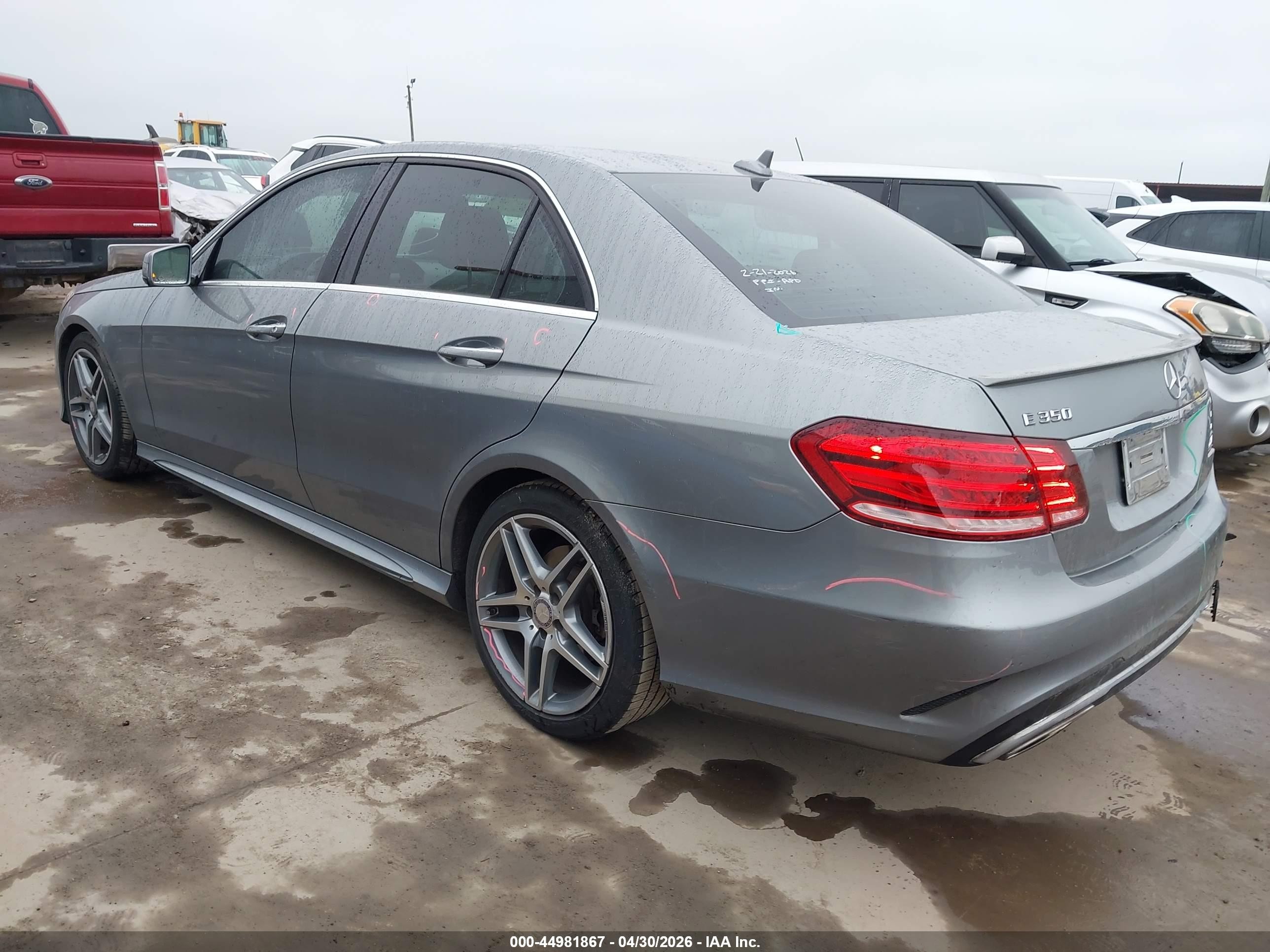 2014 Mercedes-benz E 350   Silver vin: WDDHF5KBXEB001137
