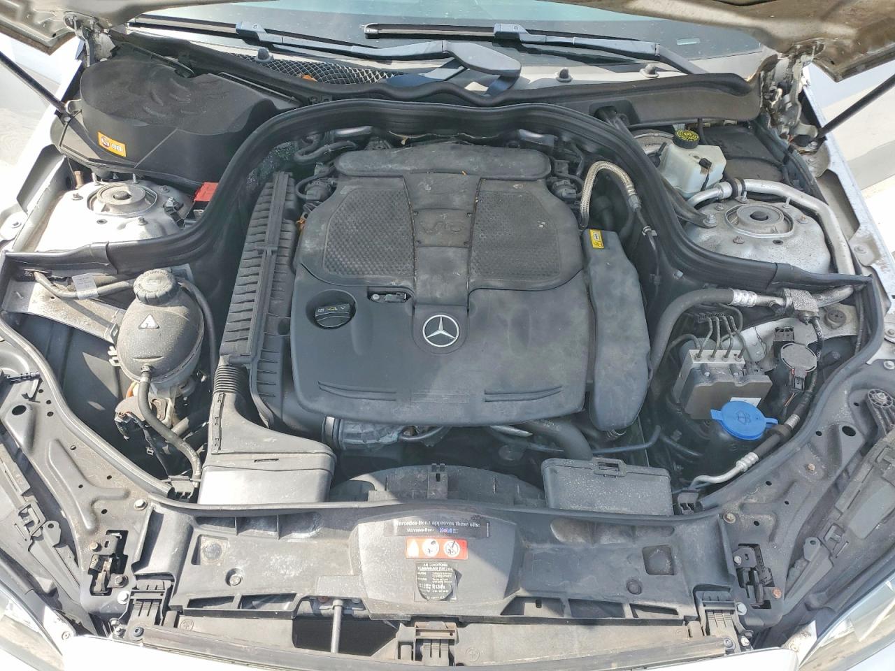 2014 Mercedes-benz E 350 Серебряный vin: WDDHF5KBXEB012879