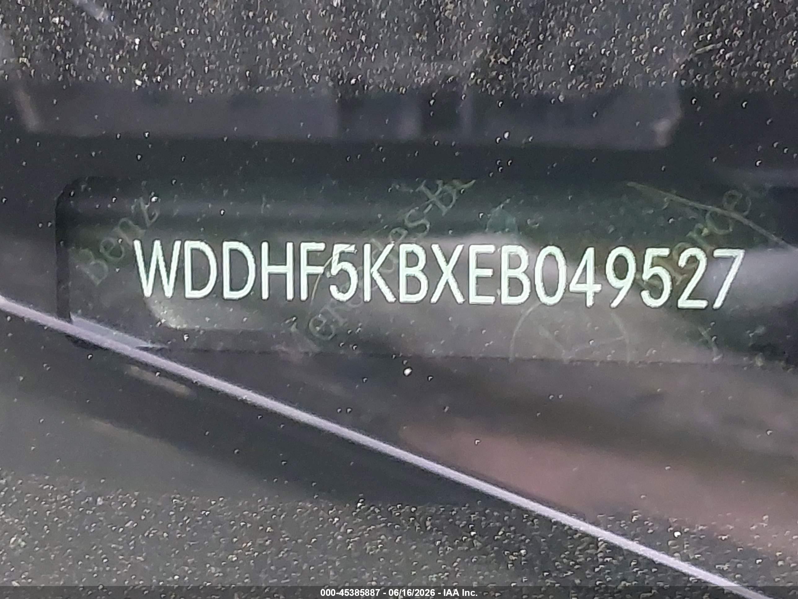 2014 Mercedes-benz E 350 Черный vin: WDDHF5KBXEB049527