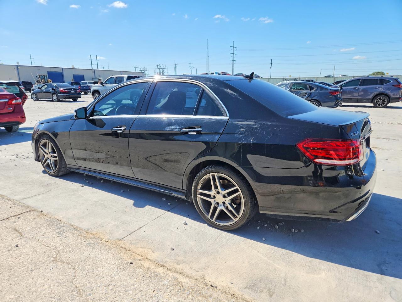 2015 Mercedes-benz E 350 Черный vin: WDDHF5KBXFB098809