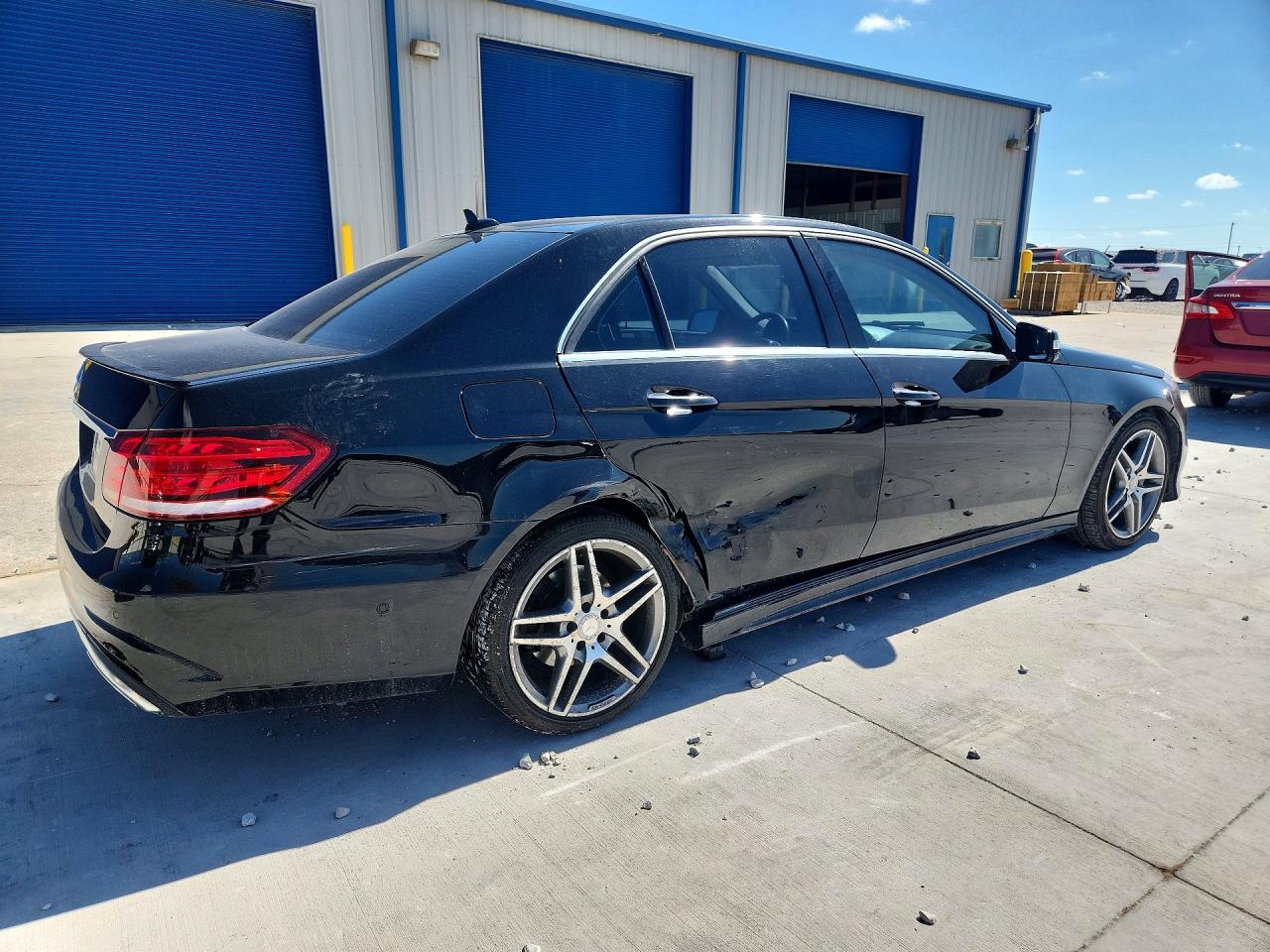 2015 Mercedes-benz E 350 Черный vin: WDDHF5KBXFB098809