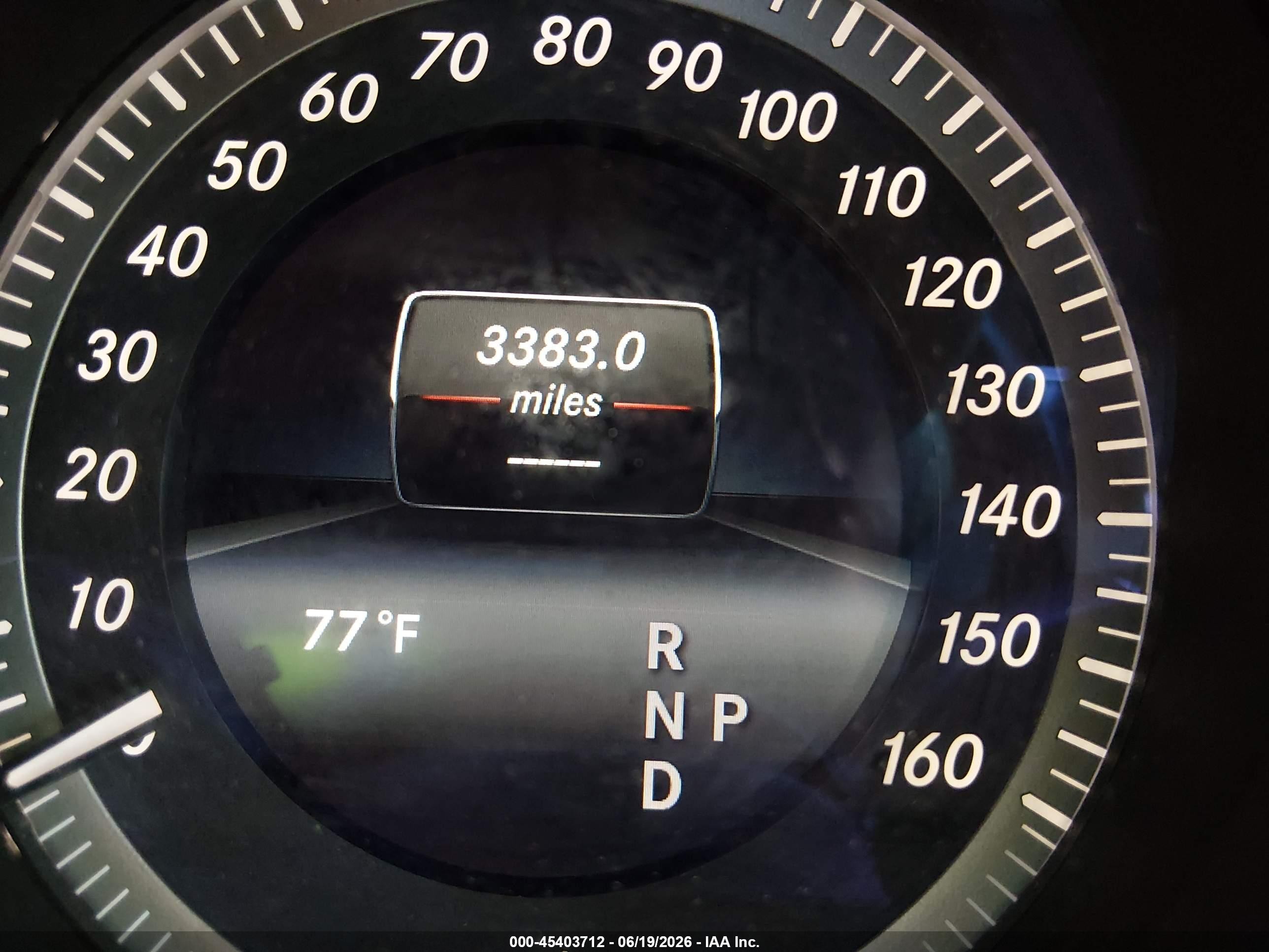 2015 Mercedes-benz E 350   White vin: WDDHF5KBXFB135762