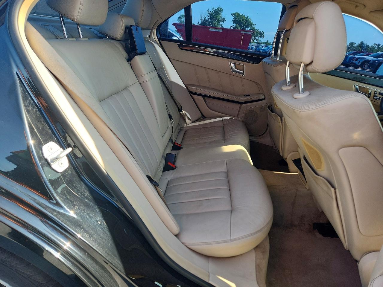2015 Mercedes-benz E 400 Black vin: WDDHF6FB3FB117118