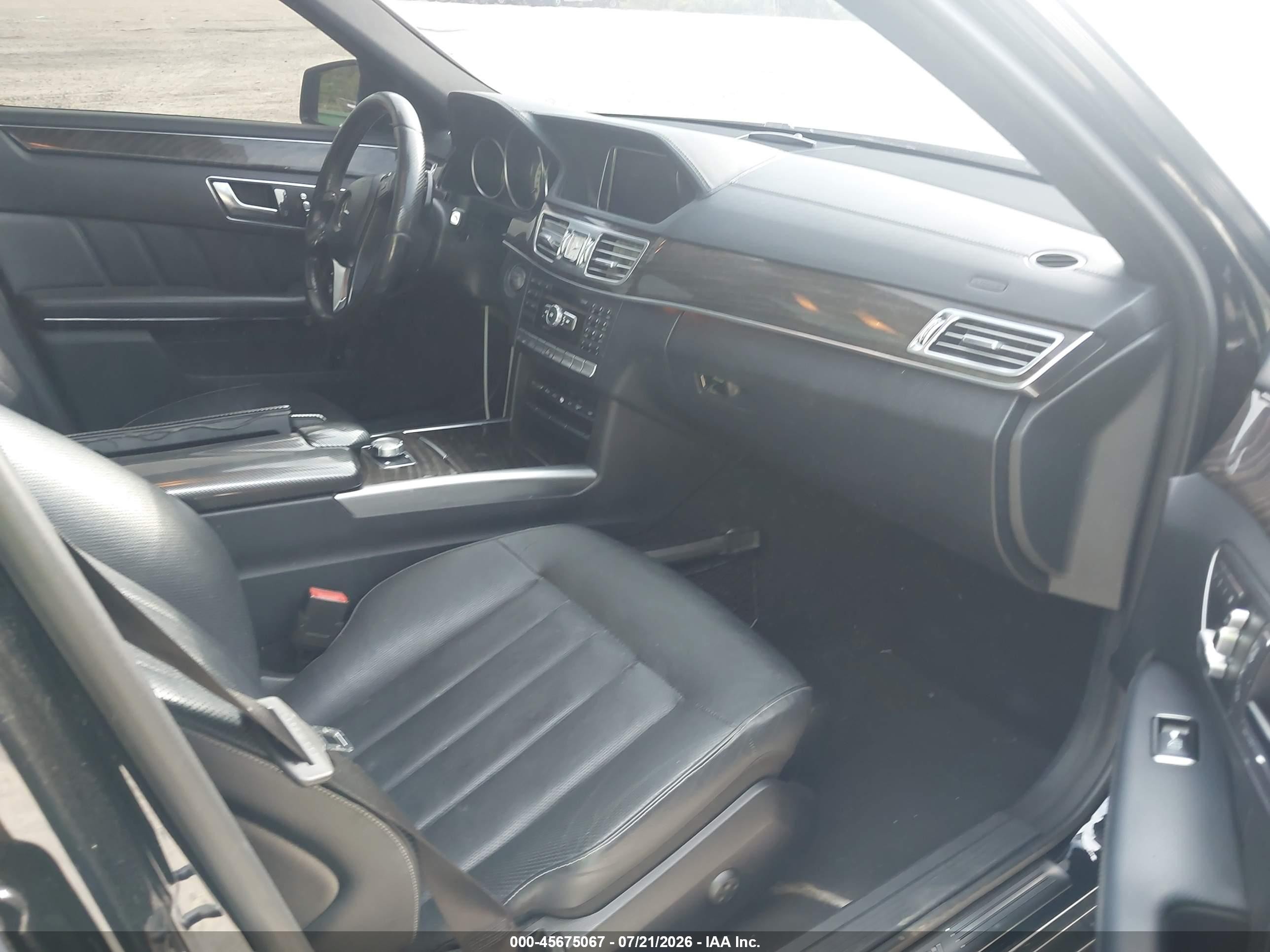 2015 Mercedes-benz E 400 Black vin: WDDHF6FB3FB147350
