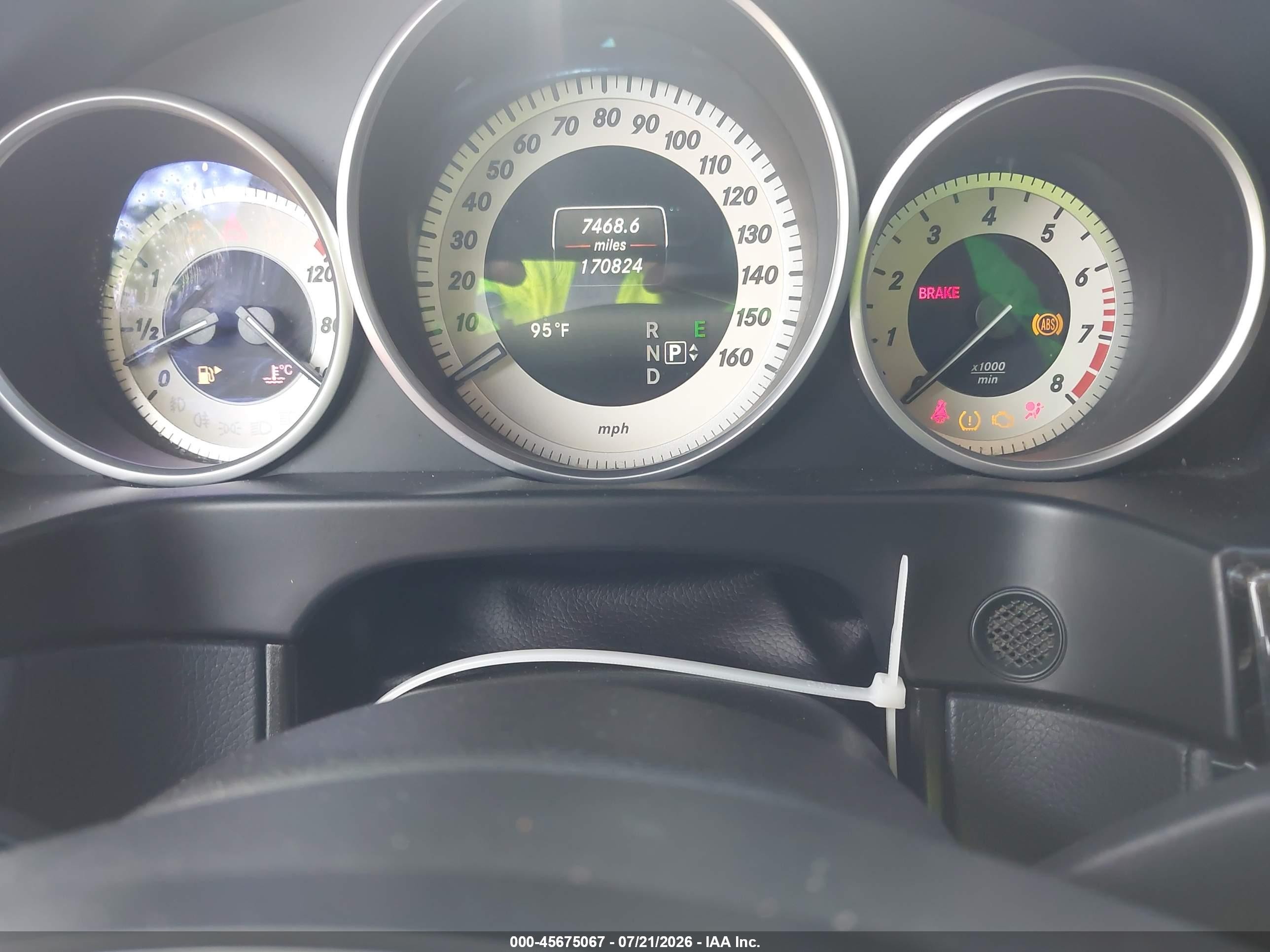 2015 Mercedes-benz E 400 Black vin: WDDHF6FB3FB147350
