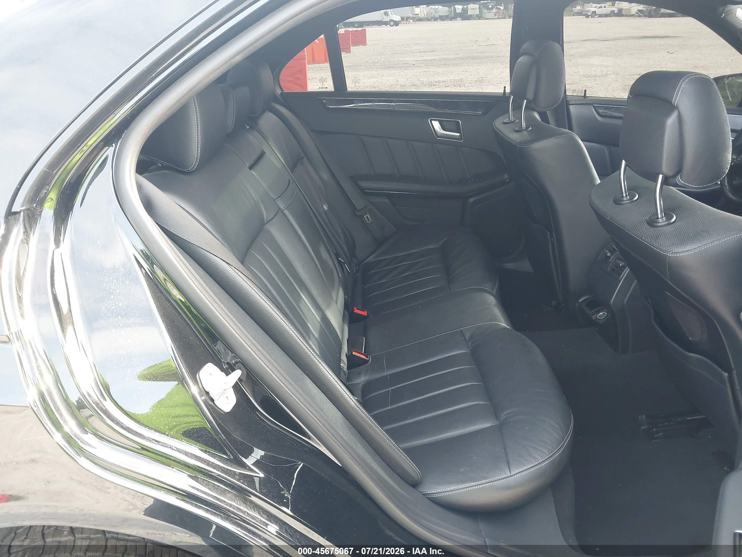 2015 Mercedes-benz E 400 Black vin: WDDHF6FB3FB147350