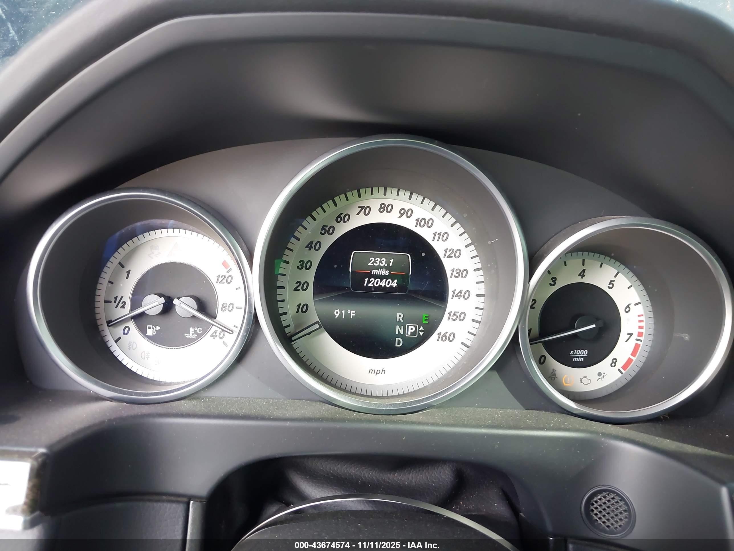 2015 Mercedes-benz E 400   Dark Blue vin: WDDHF6FB8FB162782