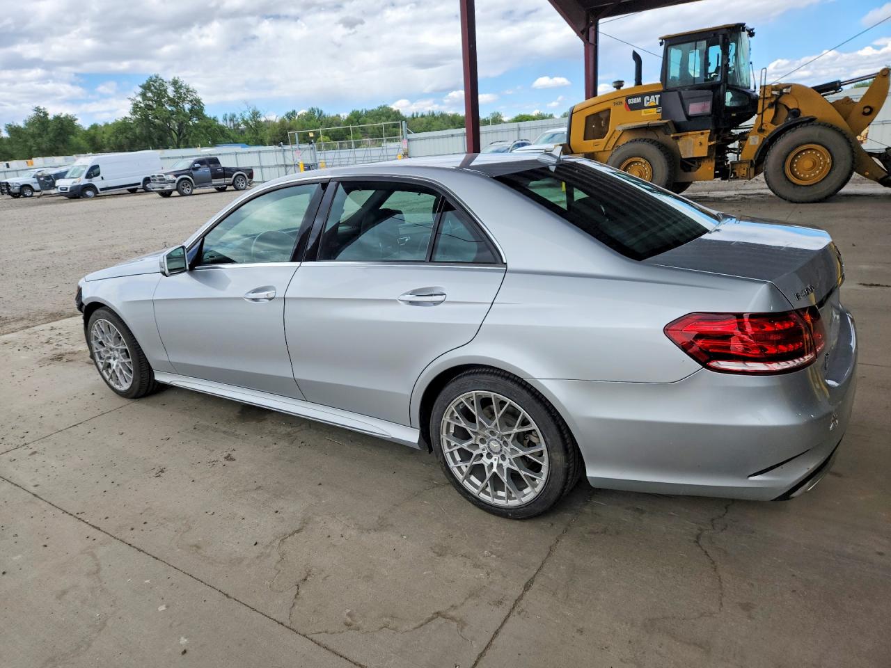 2015 Mercedes-benz E 400 4matic Silver vin: WDDHF6HB7FB137675