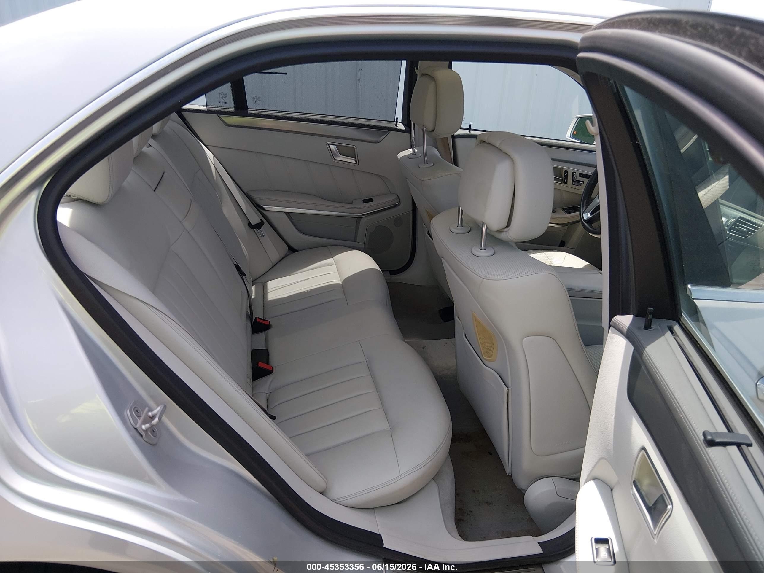 2015 Mercedes-benz E 400 4matic Silver vin: WDDHF6HBXFB156558