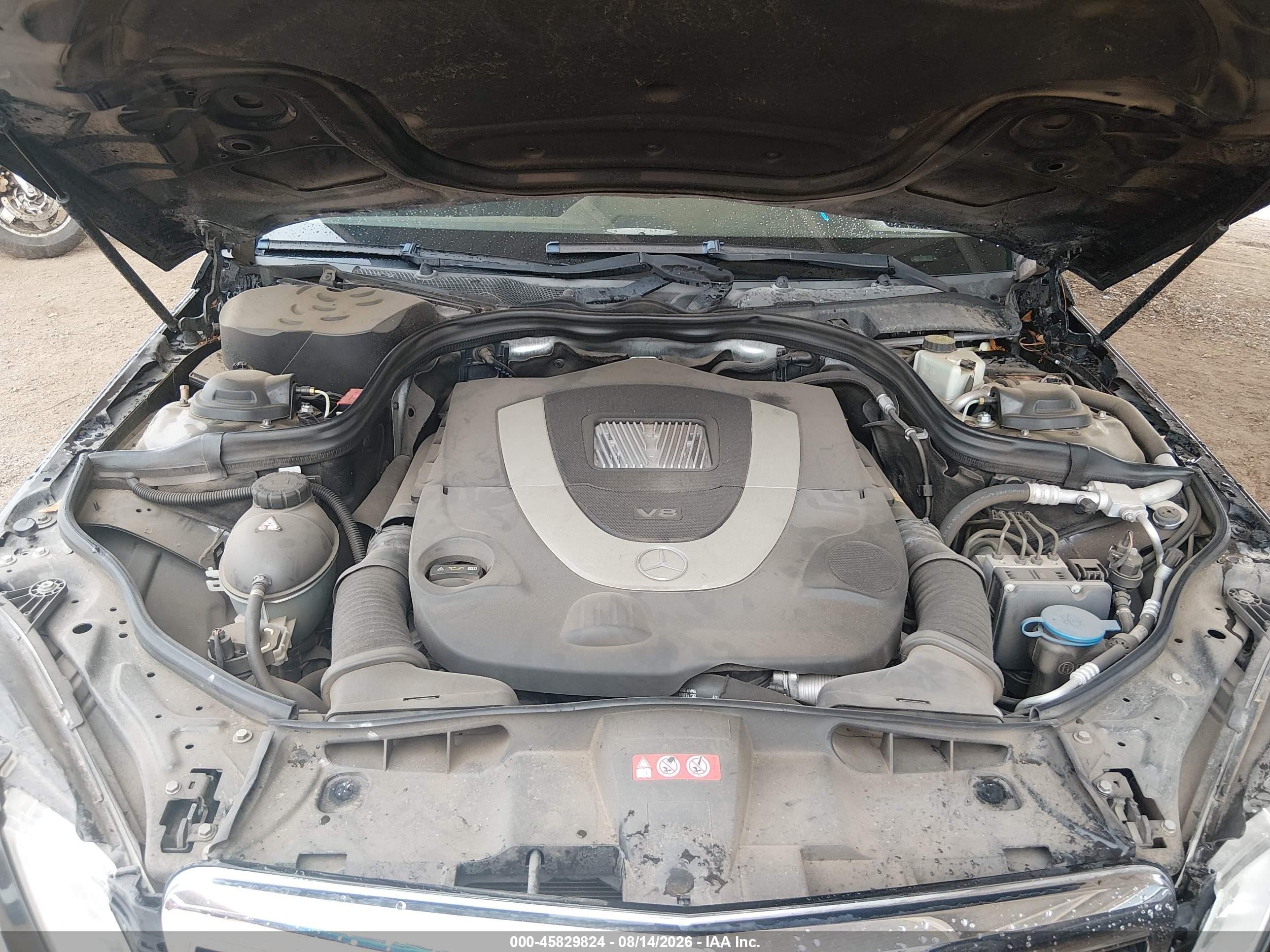 2011 Mercedes-benz E 550   Black vin: WDDHF7CB0BA421209