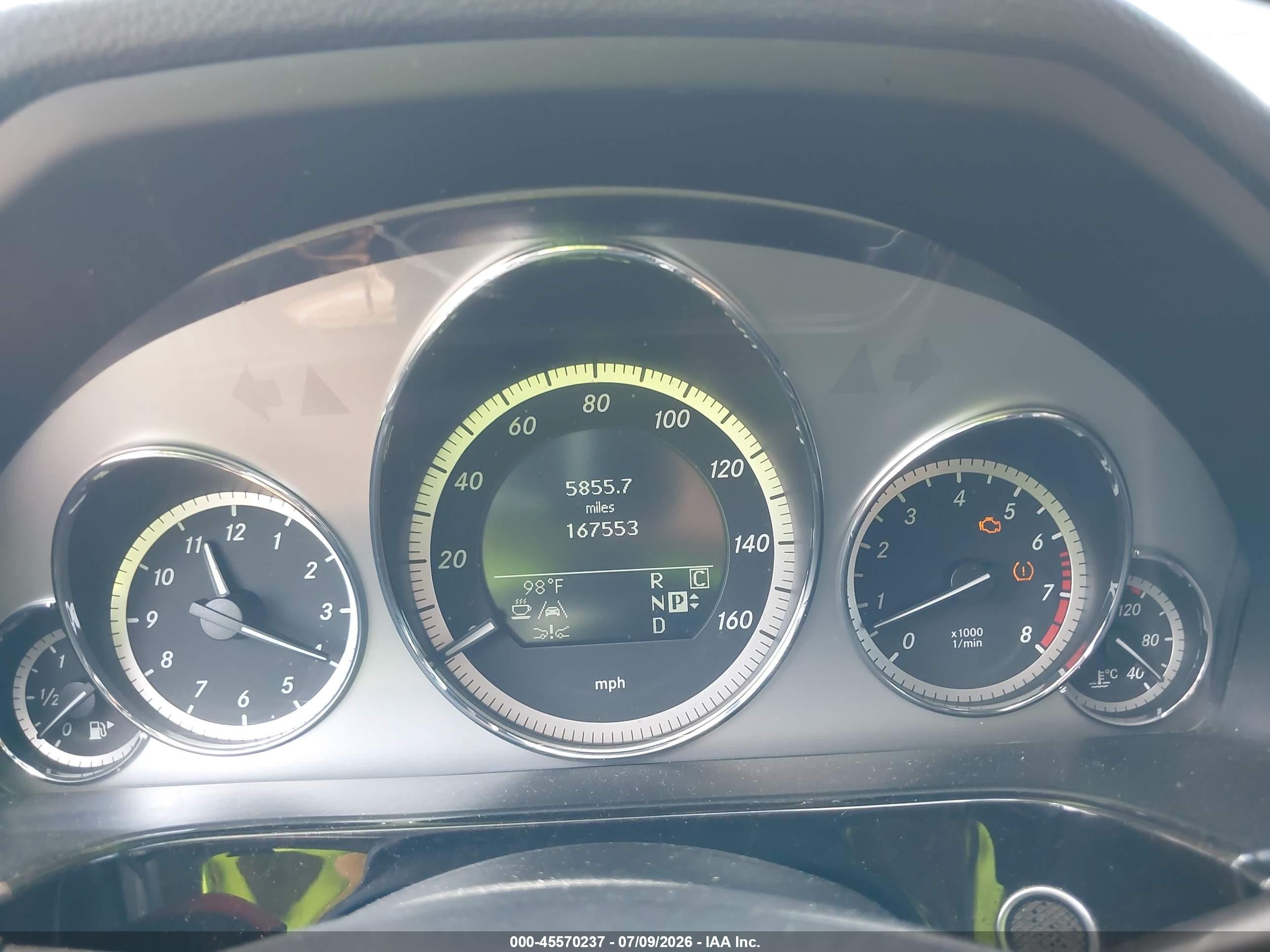 2010 Mercedes-benz E 550   Серый vin: WDDHF7CB2AA029895
