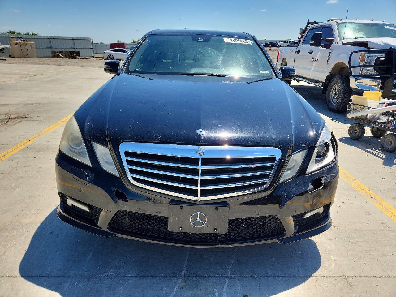 2010 Mercedes-benz E 550 Black vin: WDDHF7CB3AA043269