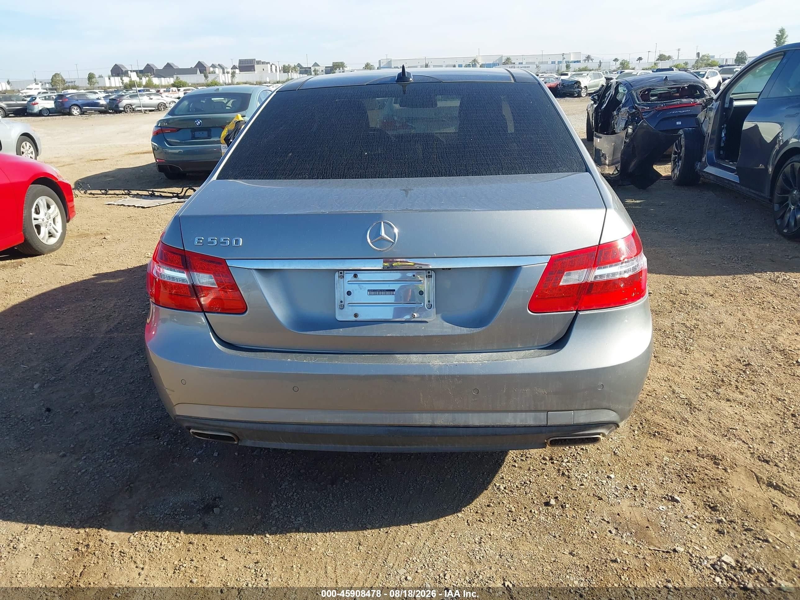 2011 Mercedes-benz E 550   Silver vin: WDDHF7CB3BA314767