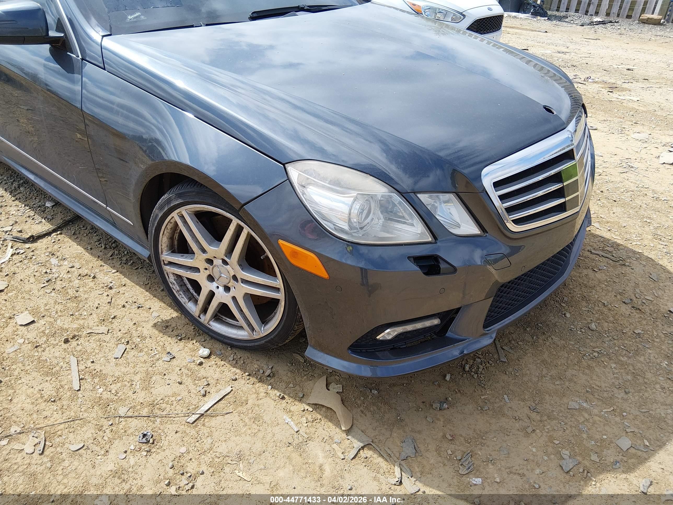 2010 Mercedes-benz E 550   Gray vin: WDDHF7CB4AA017263