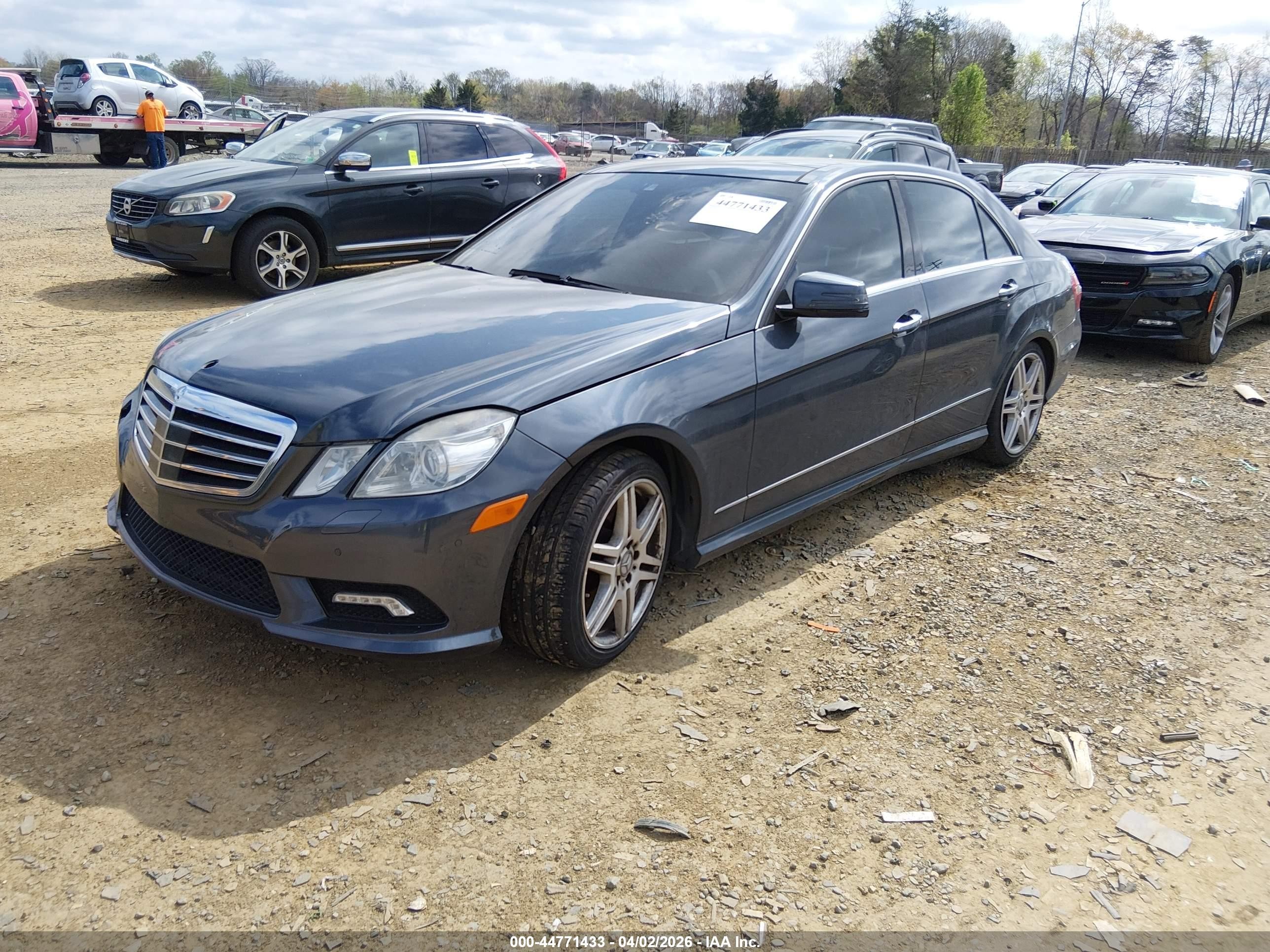 2010 Mercedes-benz E 550   Gray vin: WDDHF7CB4AA017263