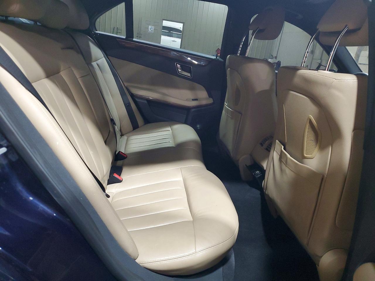 2011 Mercedes-benz E 550 Blue vin: WDDHF7CB4BA291659