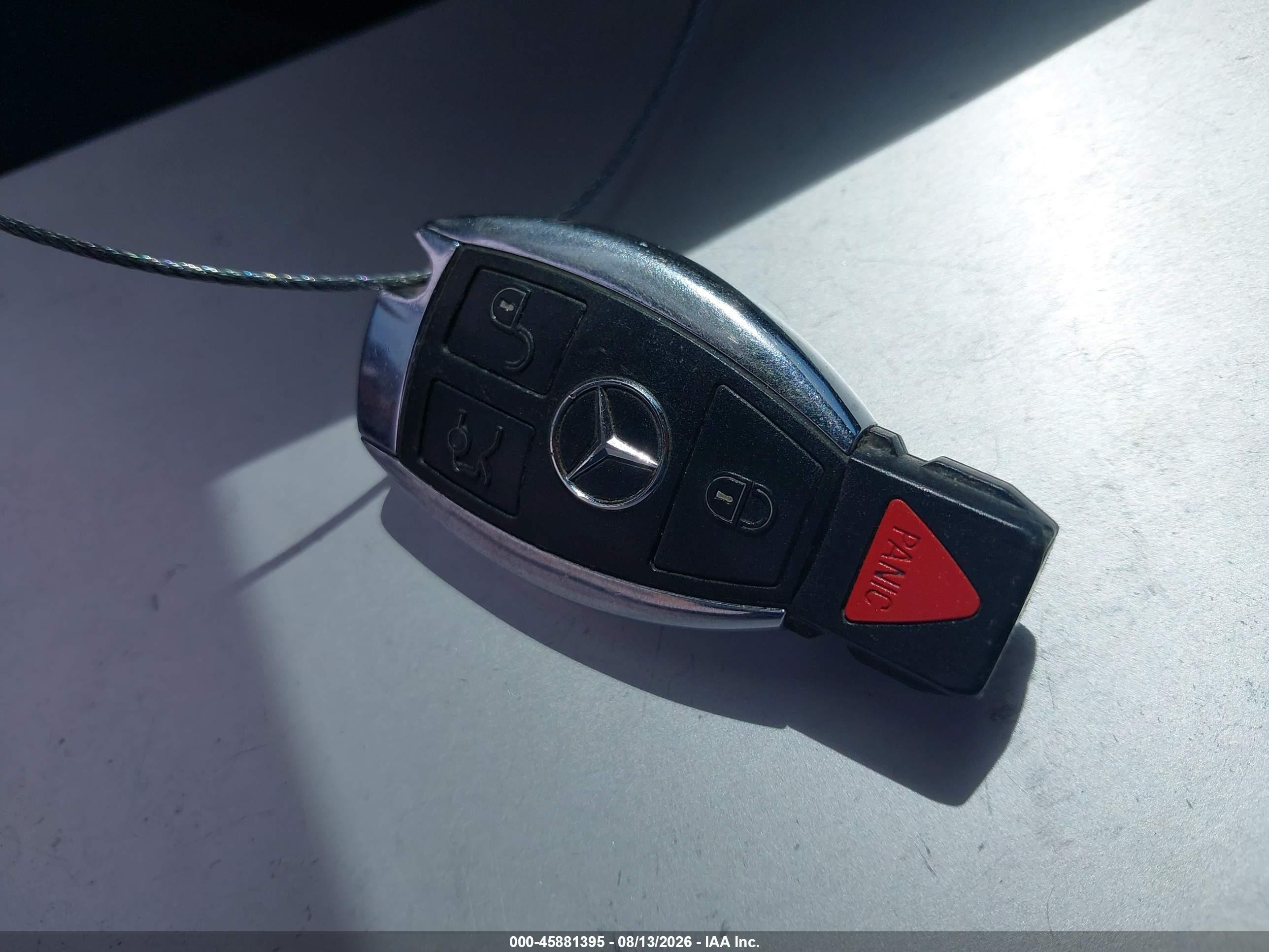 2011 Mercedes-benz E 550   Black vin: WDDHF7CB5BA278936